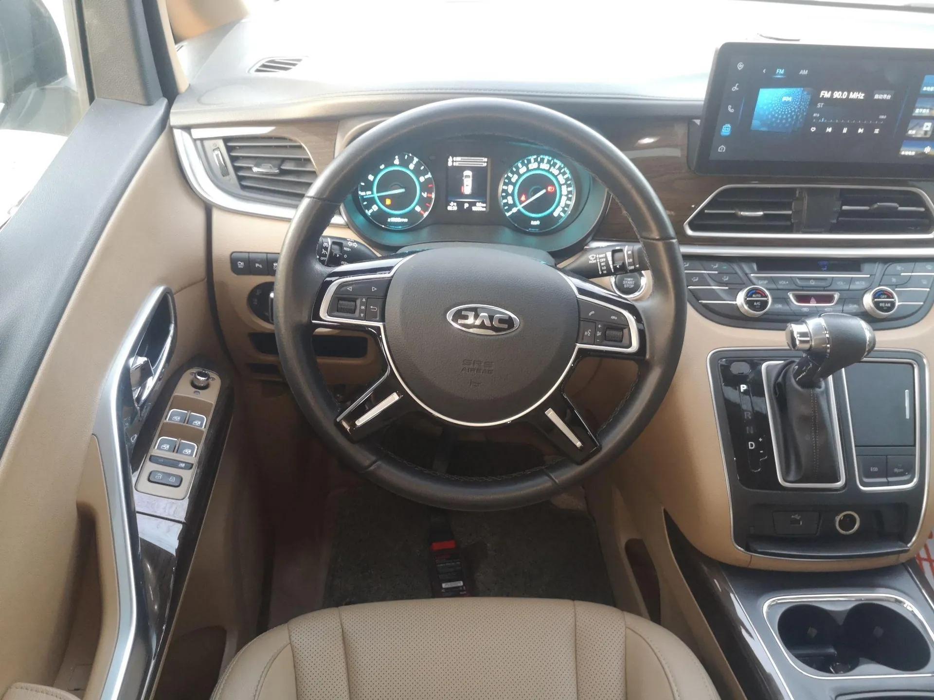 JAC Refine L6 MAX 2021 2.0T Automatic Luxury Version — миниатюра 12