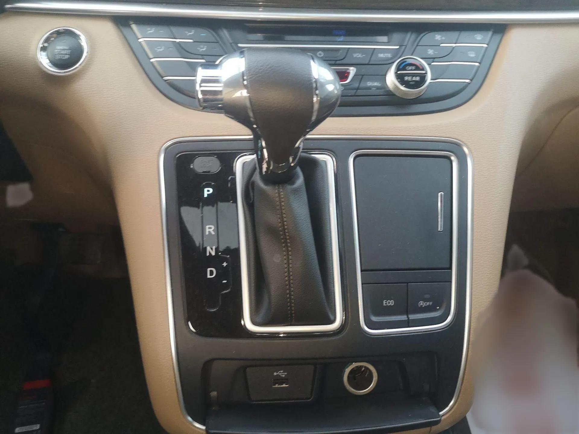 JAC Refine L6 MAX 2021 2.0T Automatic Luxury Version — миниатюра 16