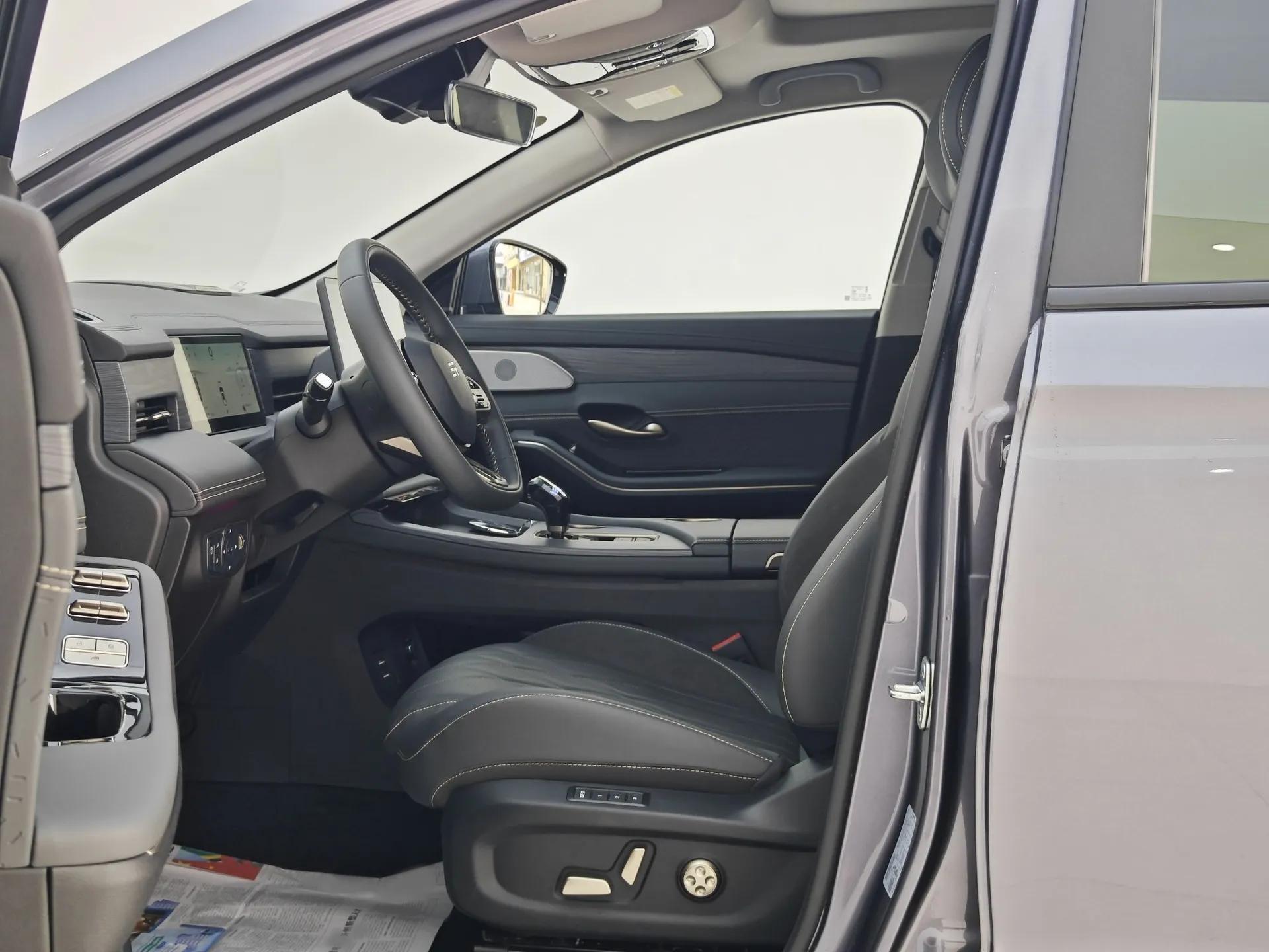 JETOUR Shanhai L9 2024 1.5TD 2DHT Max 5-Seater — миниатюра 32
