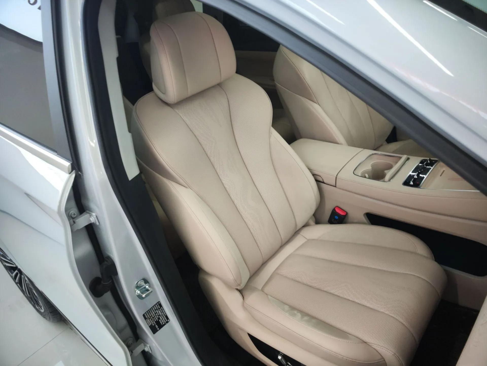 JETOUR Shanhai L9 2025 1.5TD 2DHT Flagship Edition 6 Seats — миниатюра 23