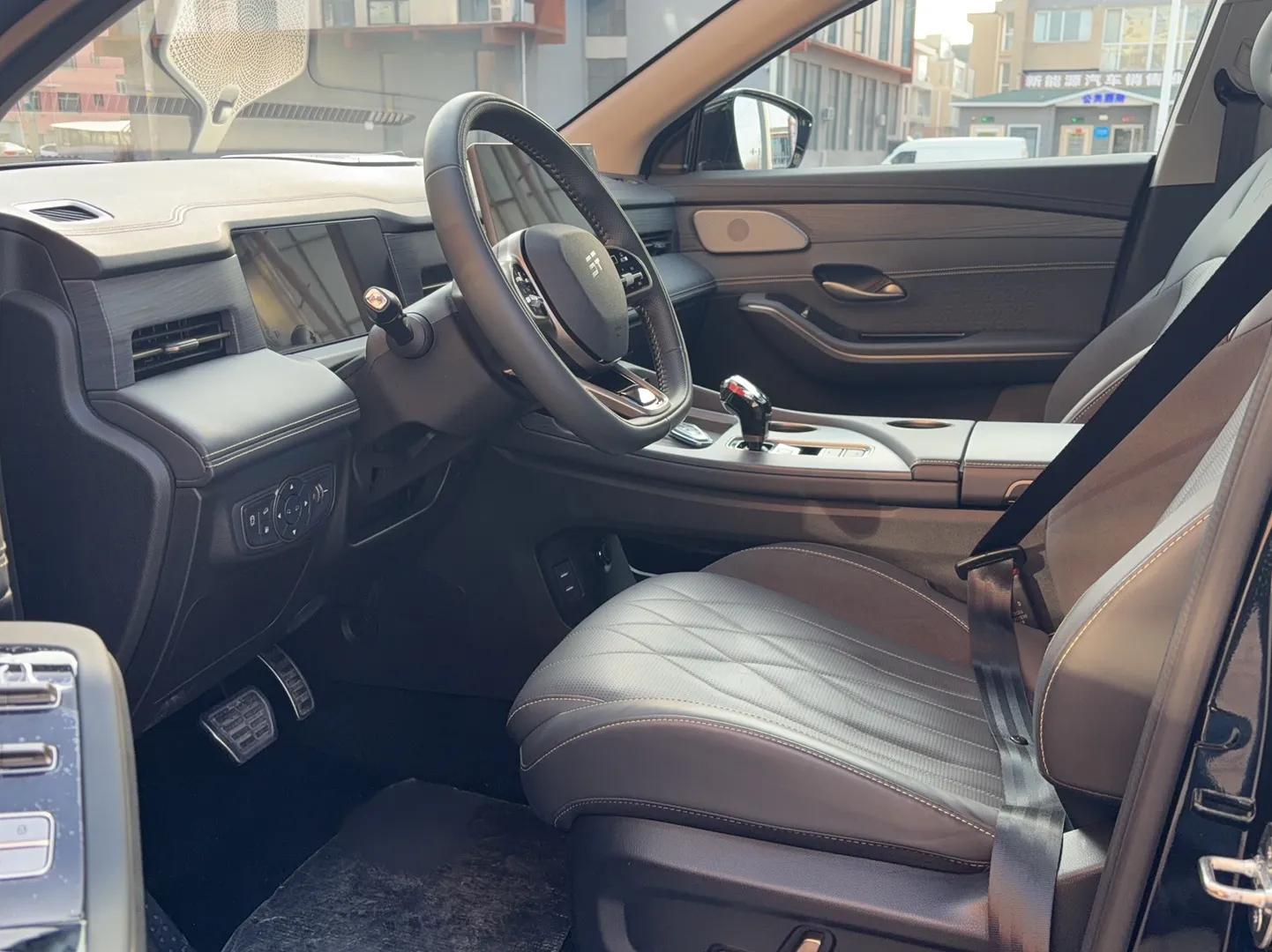 JETOUR Shanhai L9 2024 1.5TD 2DHT Pro 7-Seater — миниатюра 16