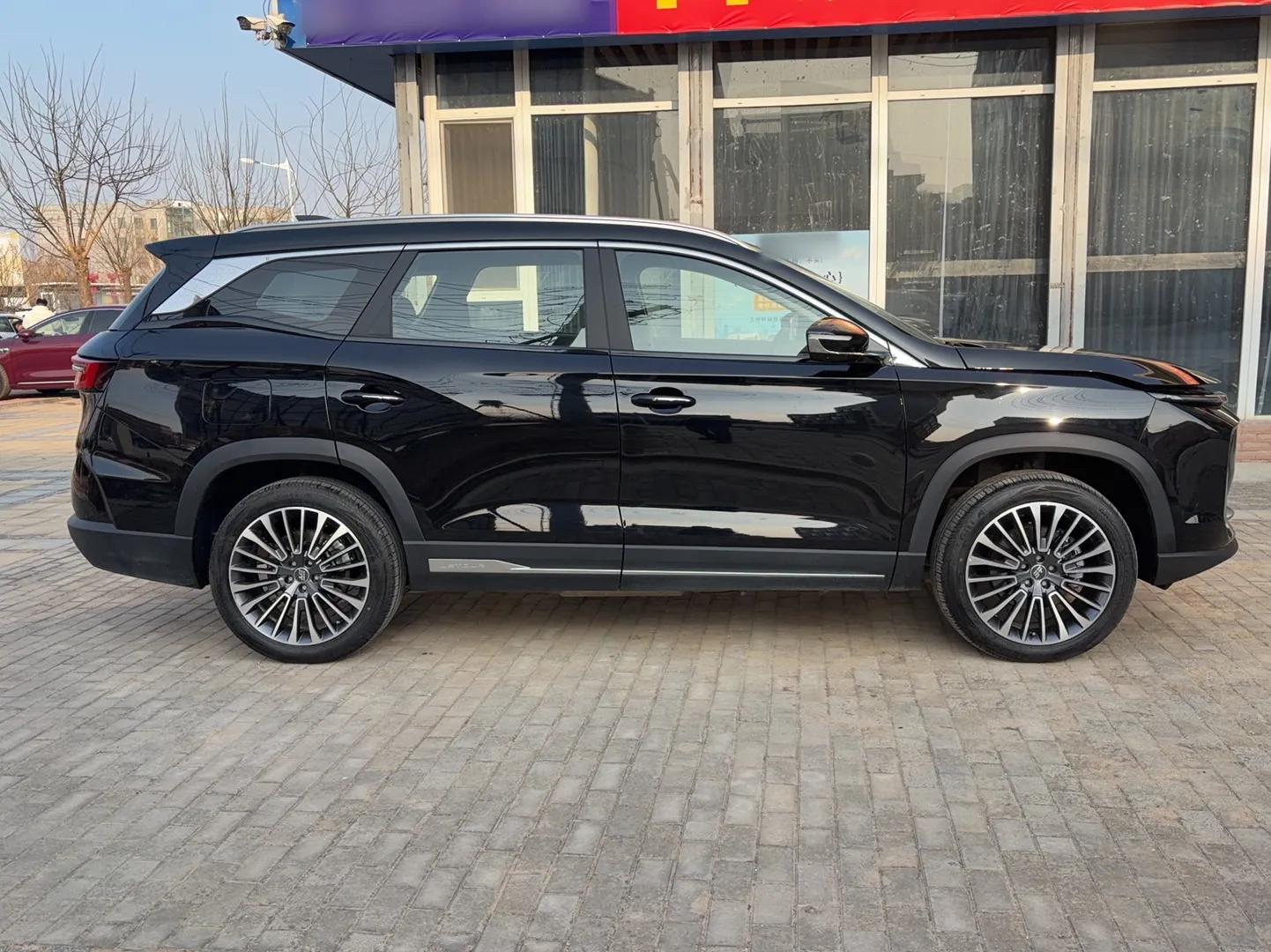 JETOUR Shanhai L9 2024 1.5TD 2DHT Pro 7-Seater — миниатюра 3