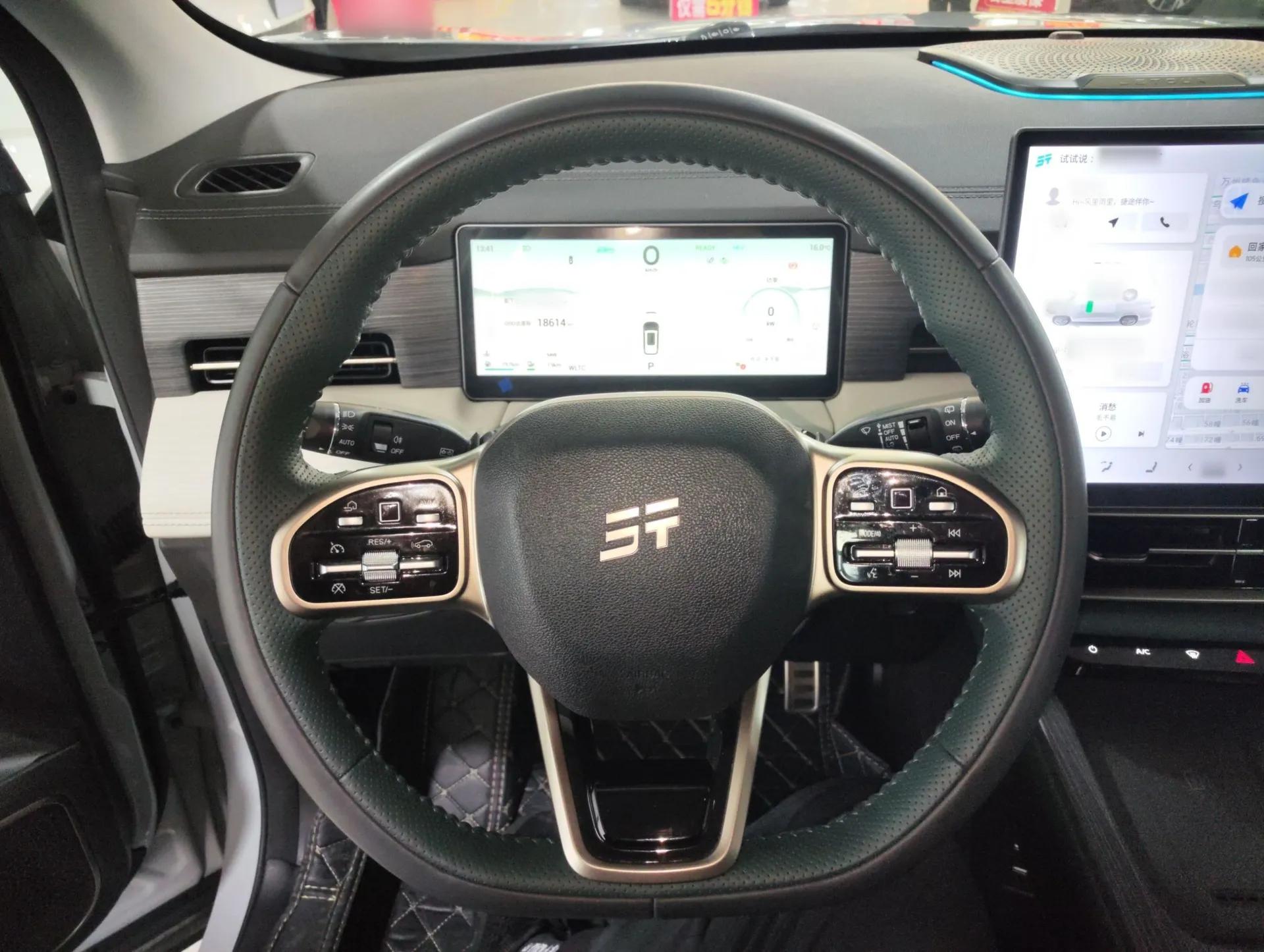 JETOUR Shanhai L9 2024 1.5TD 2DHT Pro 5-Seater — миниатюра 13