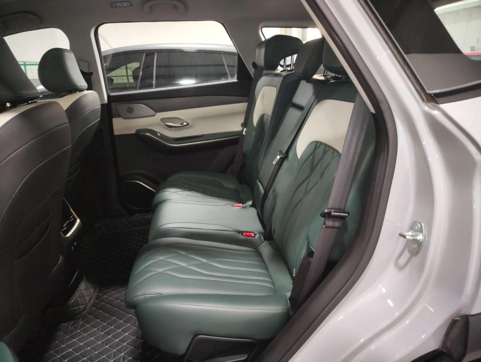 JETOUR Shanhai L9 2024 1.5TD 2DHT Pro 5-Seater — миниатюра 19