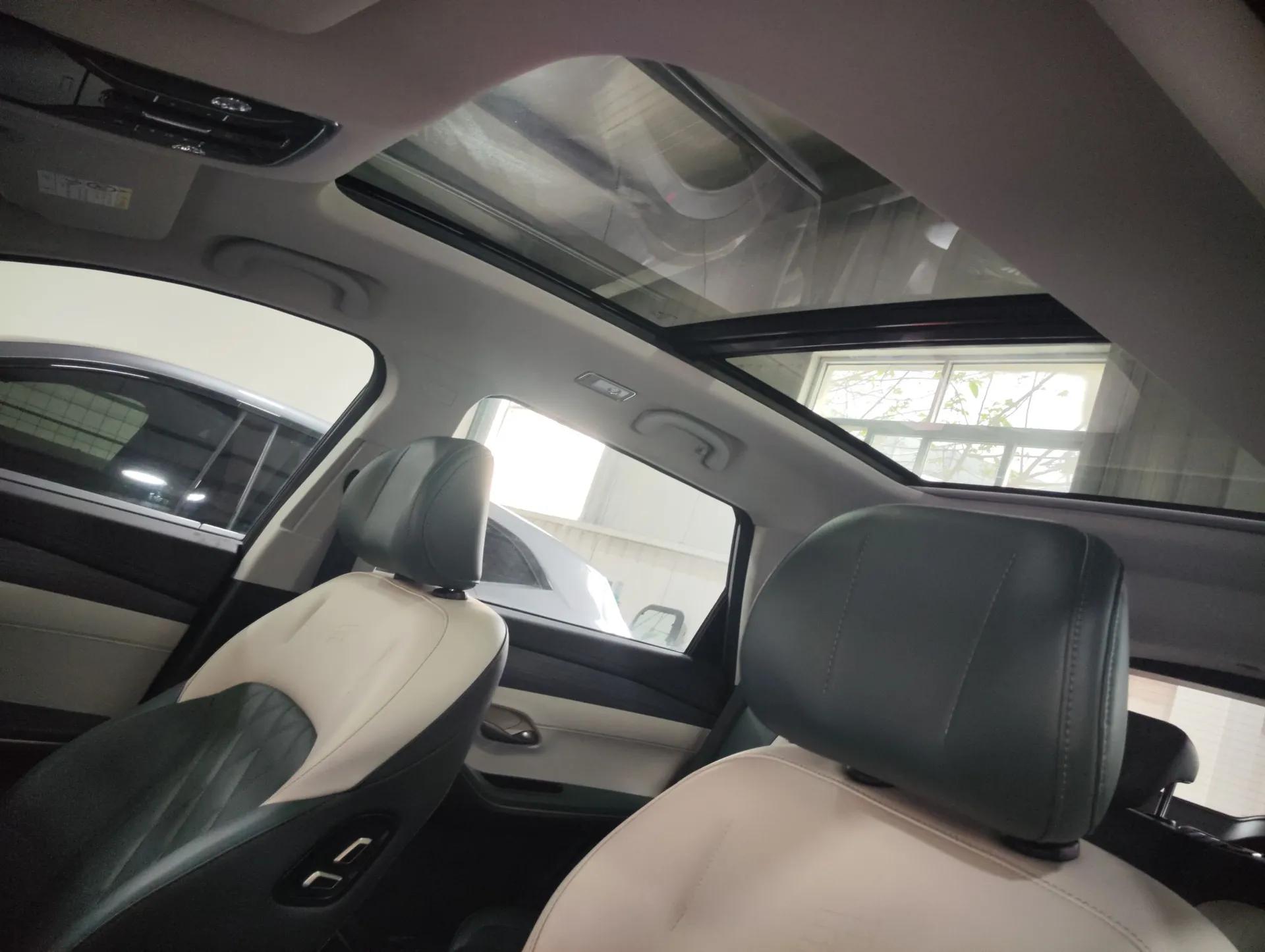 JETOUR Shanhai L9 2024 1.5TD 2DHT Pro 5-Seater — миниатюра 20