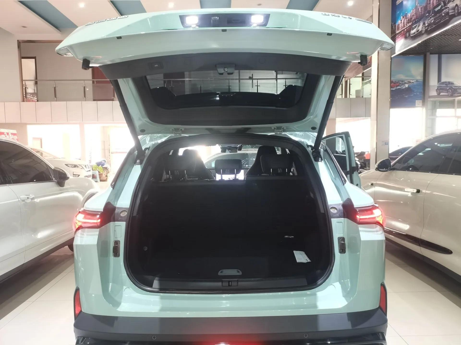 JETOUR Shanhai L6 2024 1.5TD DHT ULTRA — миниатюра 18