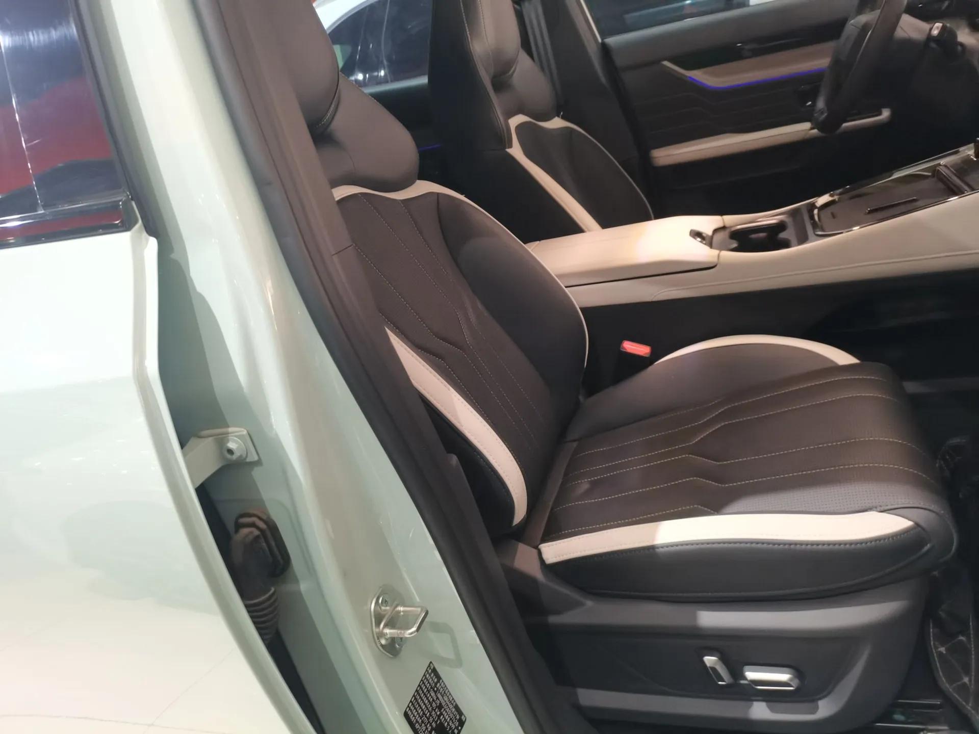 JETOUR Shanhai L6 2024 1.5TD DHT ULTRA — миниатюра 23