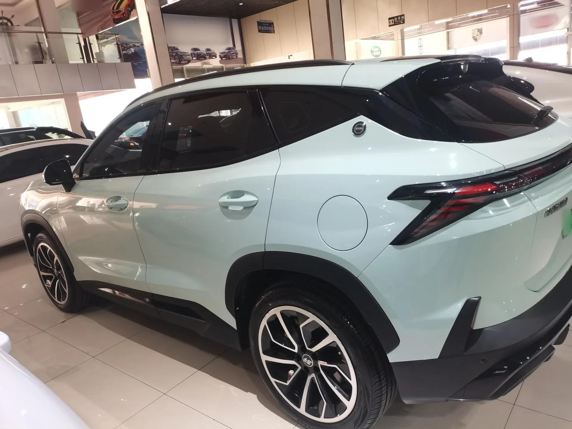 JETOUR Shanhai L6 2024 1.5TD DHT ULTRA — миниатюра 5