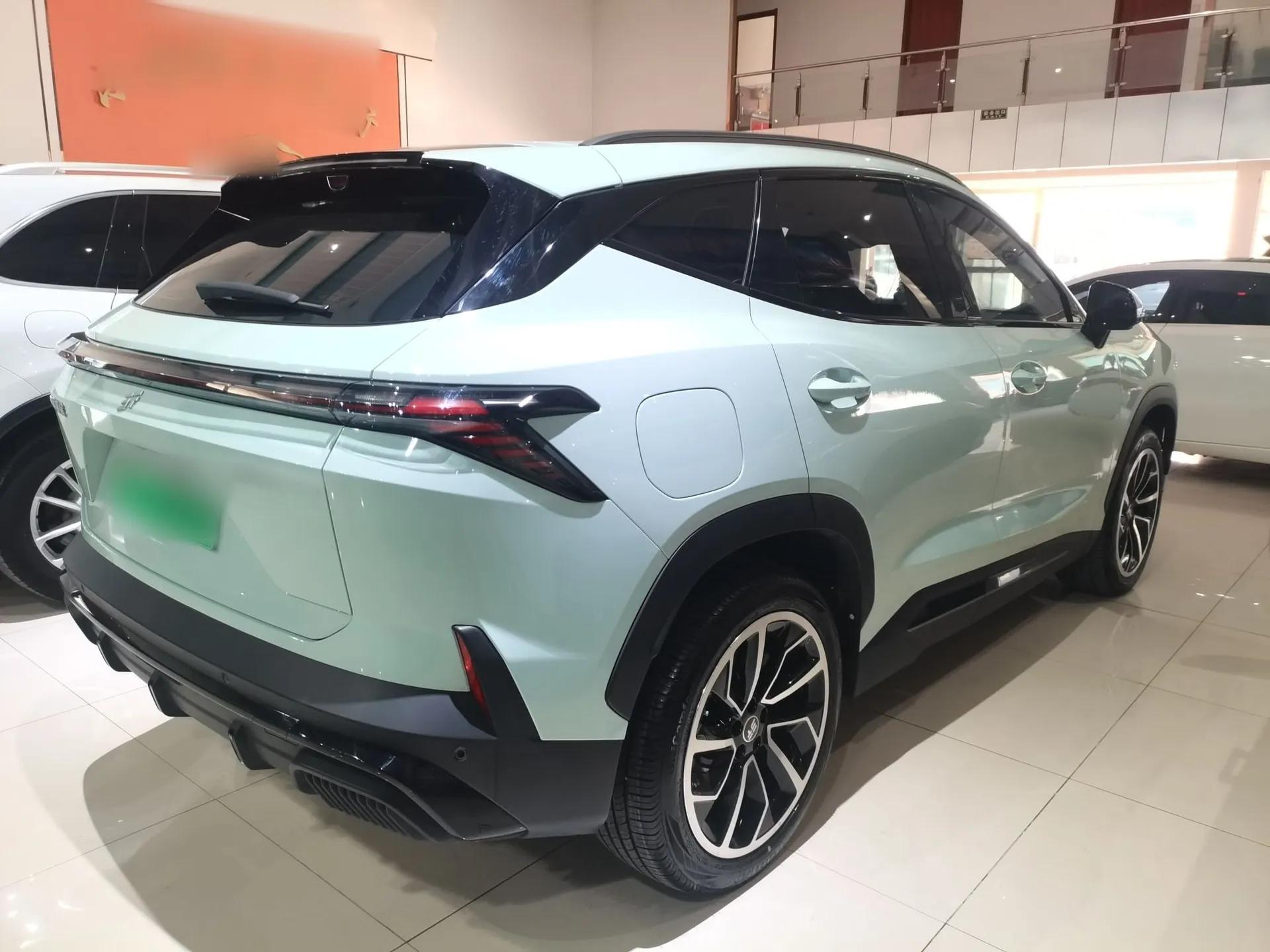 JETOUR Shanhai L6 2024 1.5TD DHT ULTRA — миниатюра 7