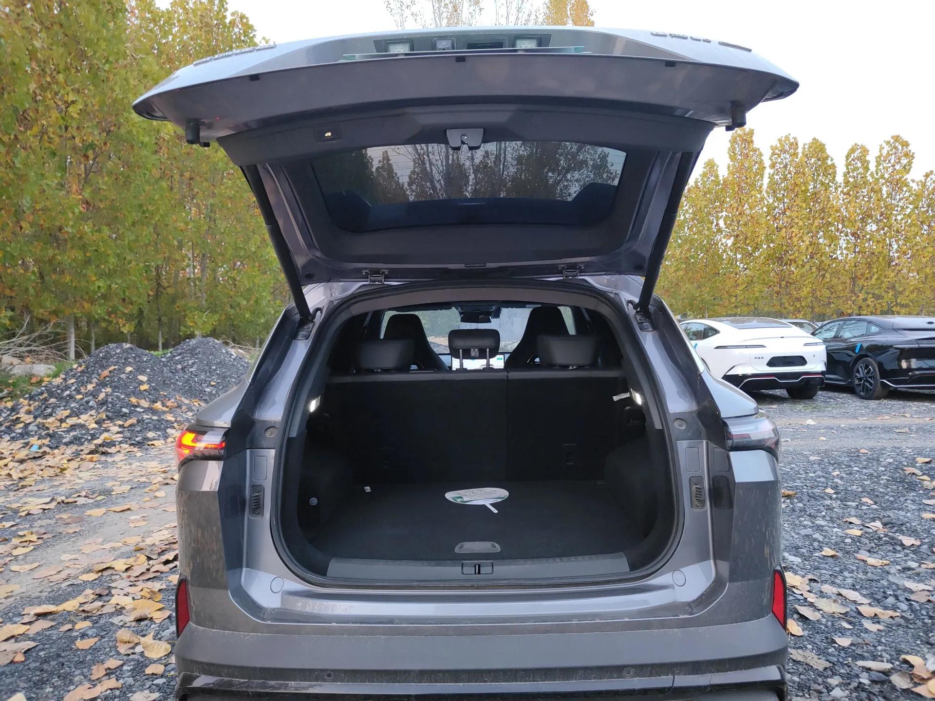 JETOUR Shanhai L6 2024 1.5TD DHT ULTRA — миниатюра 18