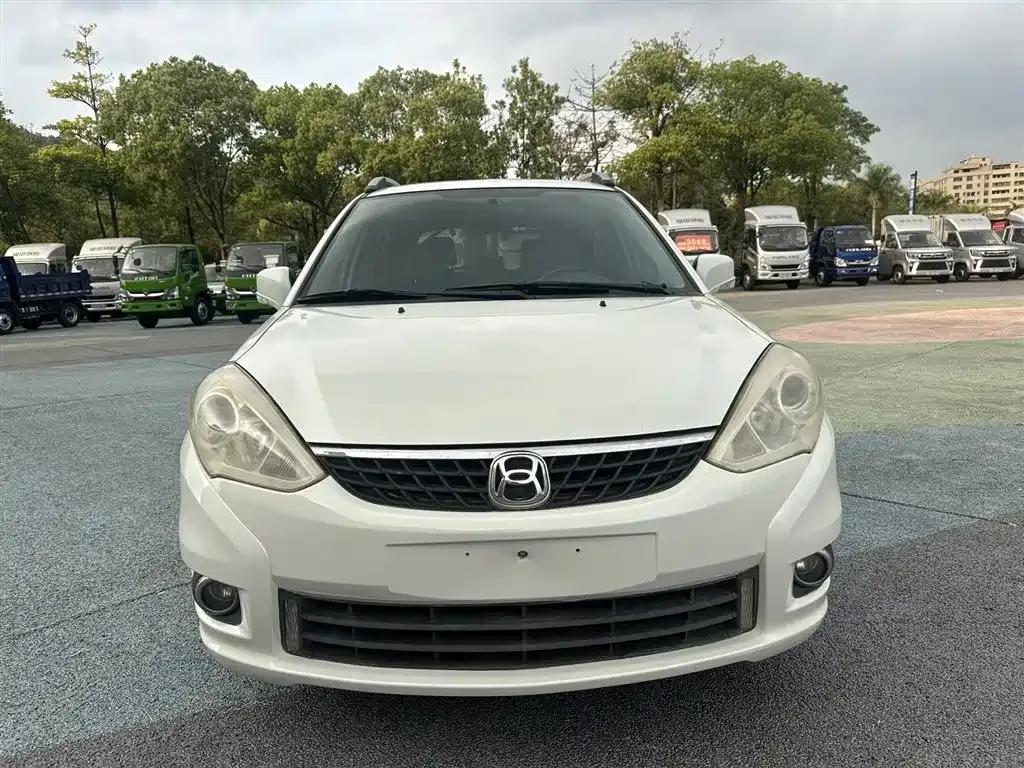 Liana A6 2014 Hatchback 1.5L Automatic Enjoyment Edition — миниатюра 2
