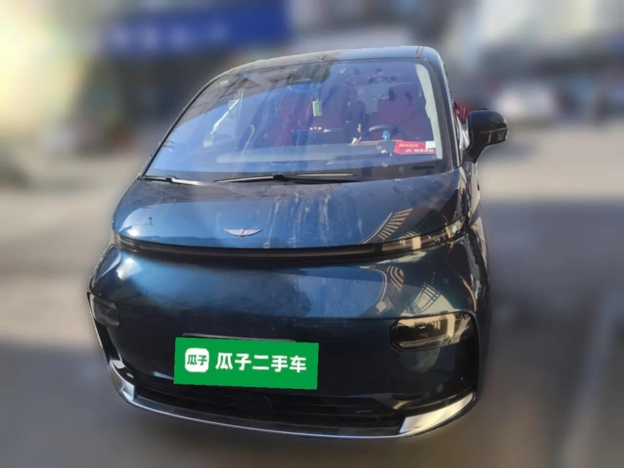 Geely Galaxy LEVC L380 2024 140-Degree 8-Seater Four-Wheel Drive Max — миниатюра 2
