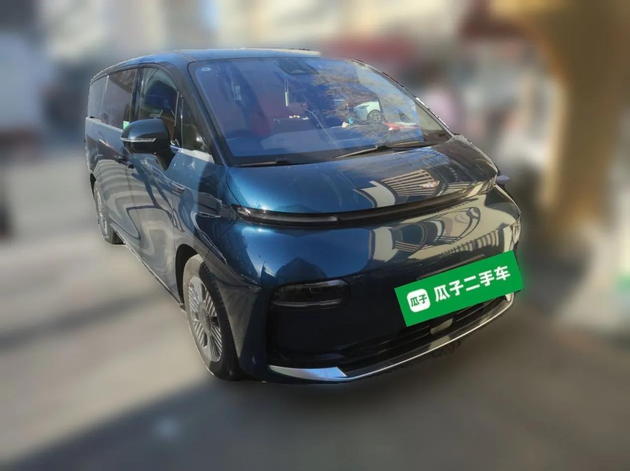 Geely Galaxy LEVC L380 2024 140-Degree 8-Seater Four-Wheel Drive Max — миниатюра 3
