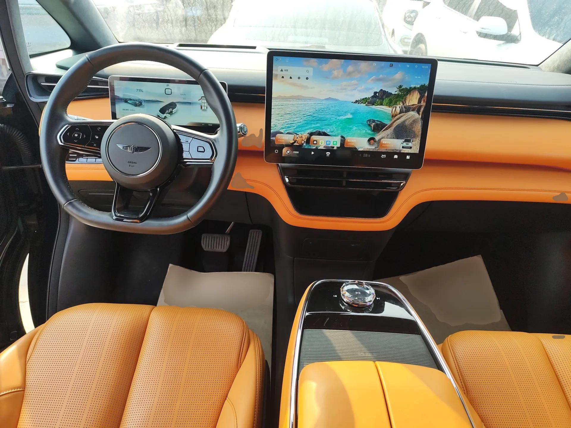 Geely Galaxy LEVC L380 2024 140-Degree 6-Seater All-Wheel-Drive Ultra — миниатюра 12