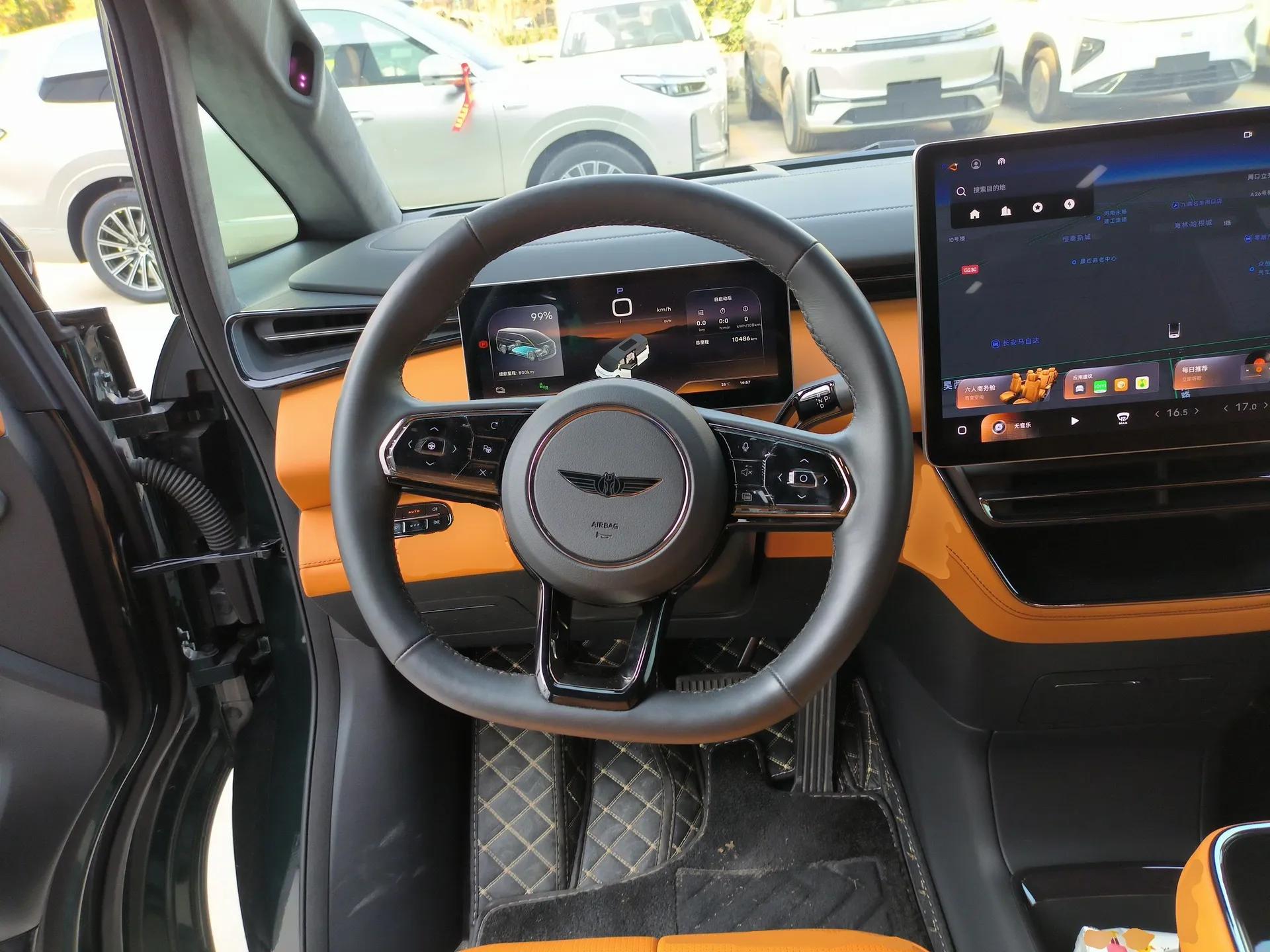 Geely Galaxy LEVC L380 2025 805 km Flagship Version All-Wheel Drive — миниатюра 12