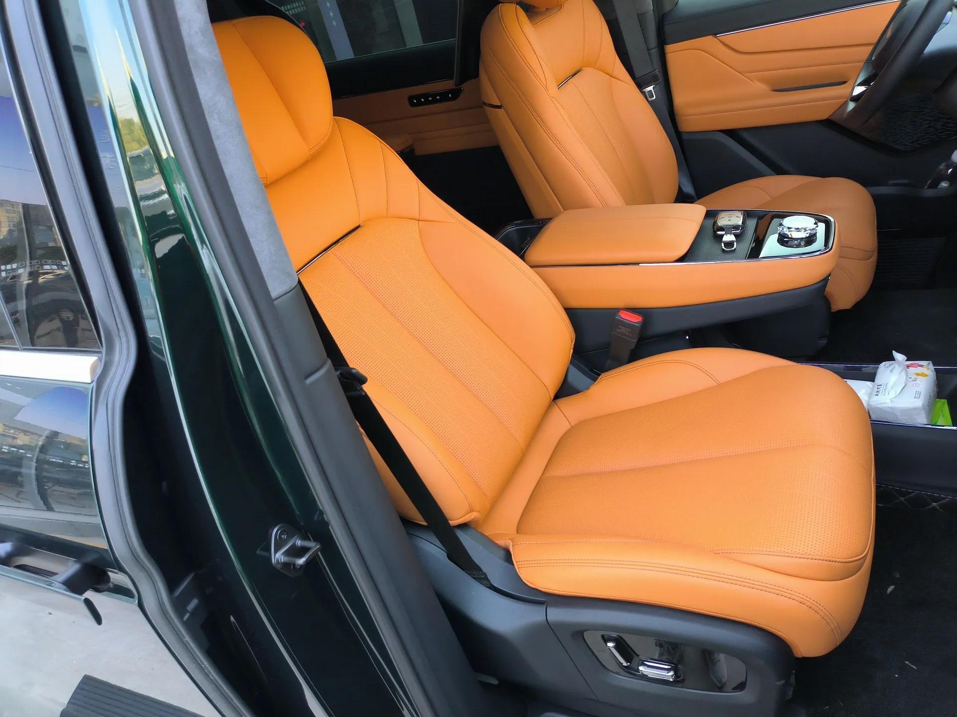Geely Galaxy LEVC L380 2025 805 km Flagship Version All-Wheel Drive — миниатюра 23