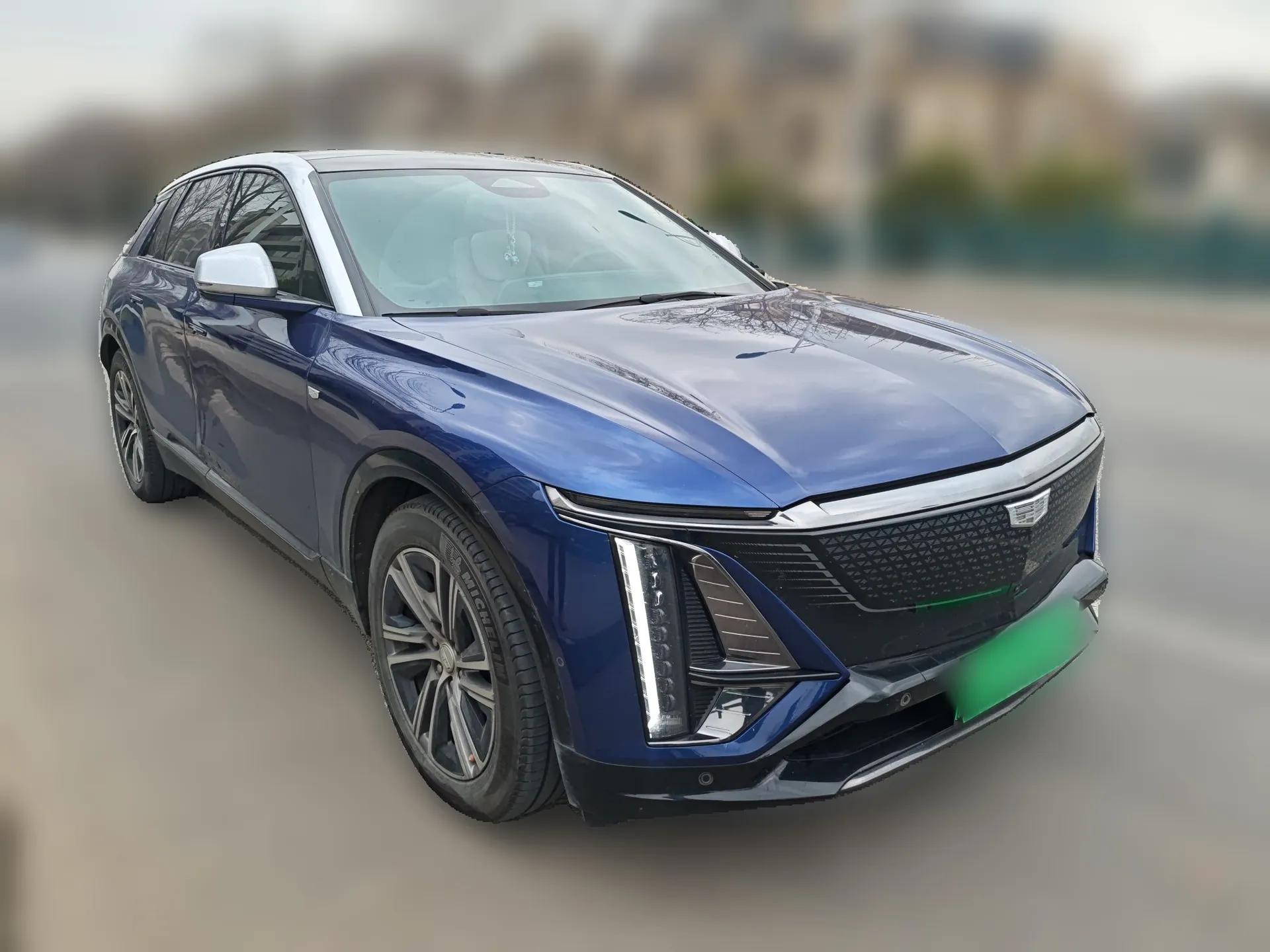 Cadillac LYRIQ 2022 Four-Wheel-Drive High-Performance Deluxe Edition — миниатюра 3