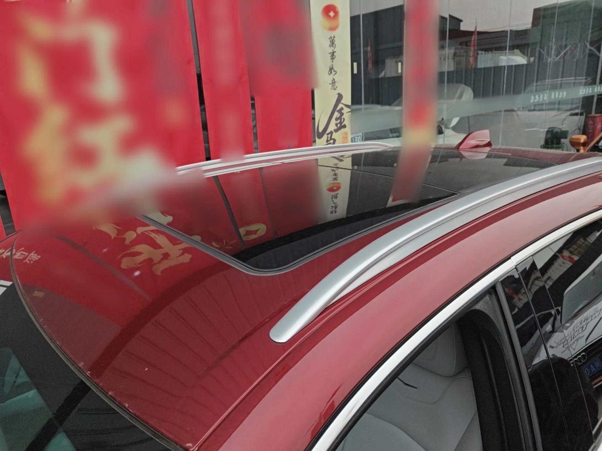 Cadillac GT4 2023 25T Fashion Edition — миниатюра 11