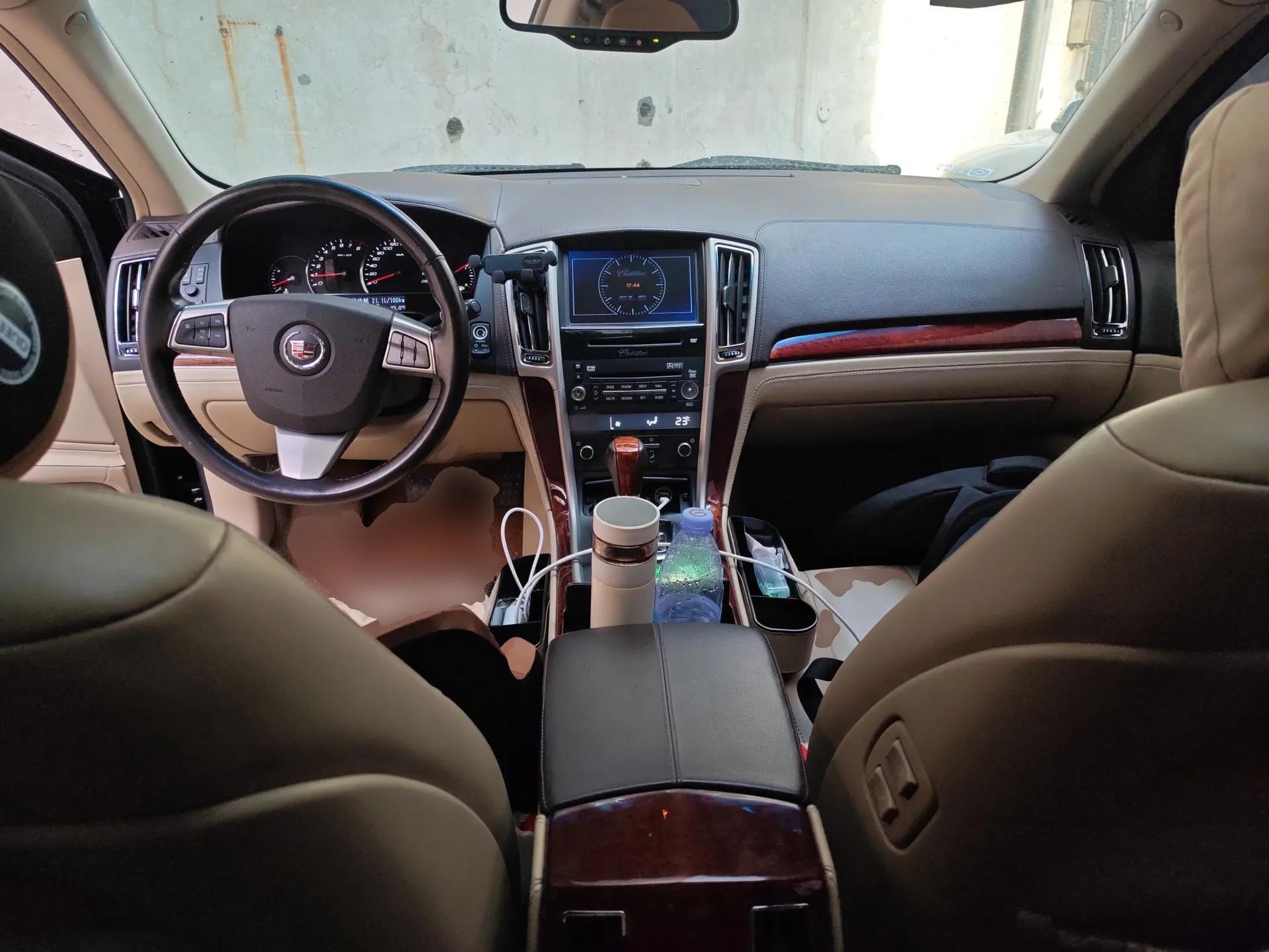 Cadillac SLS Seville 2011 2.0T Elite Edition — миниатюра 10