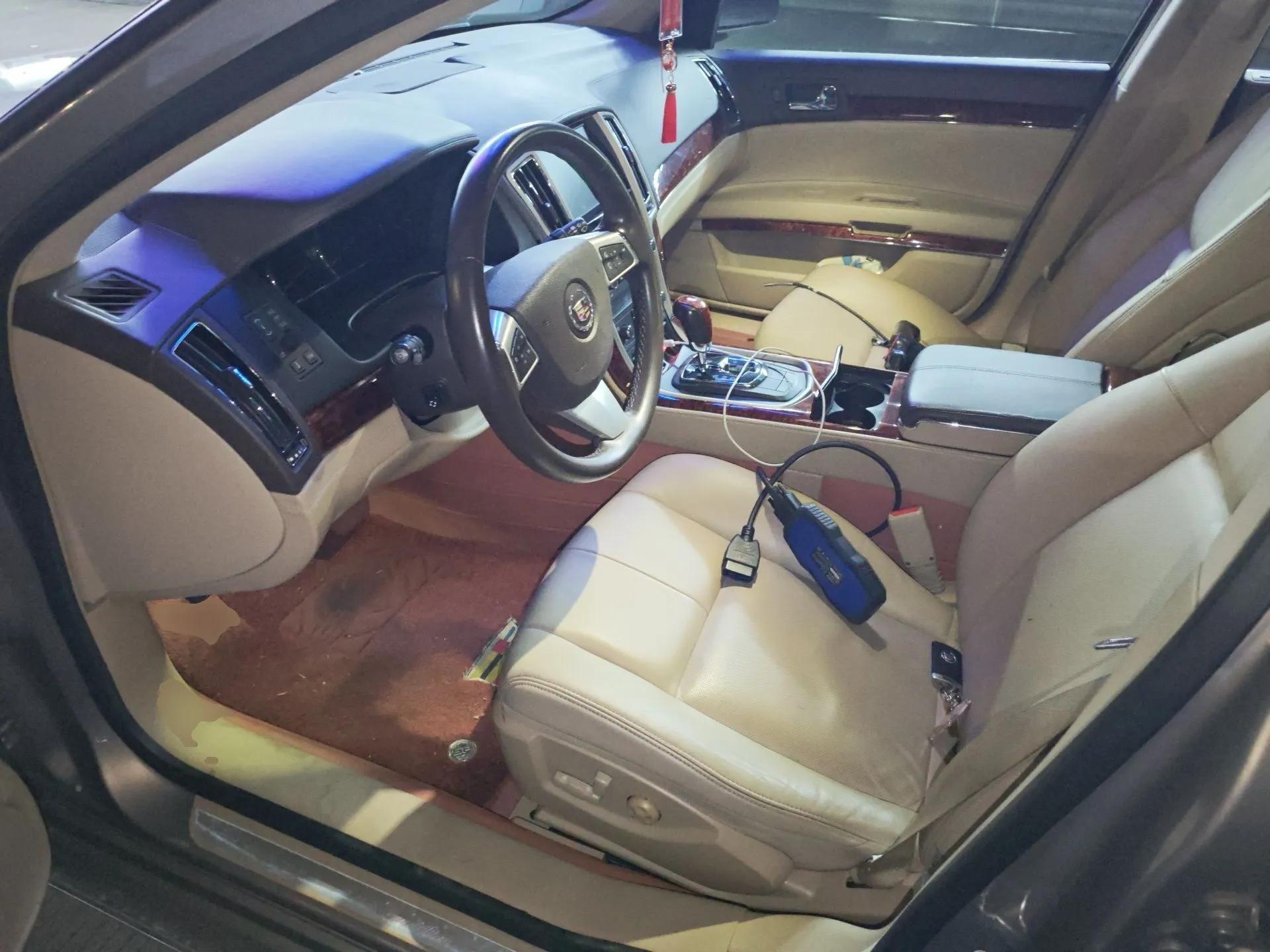 Cadillac SLS Seville 2011 2.0T Luxury Edition — миниатюра 16