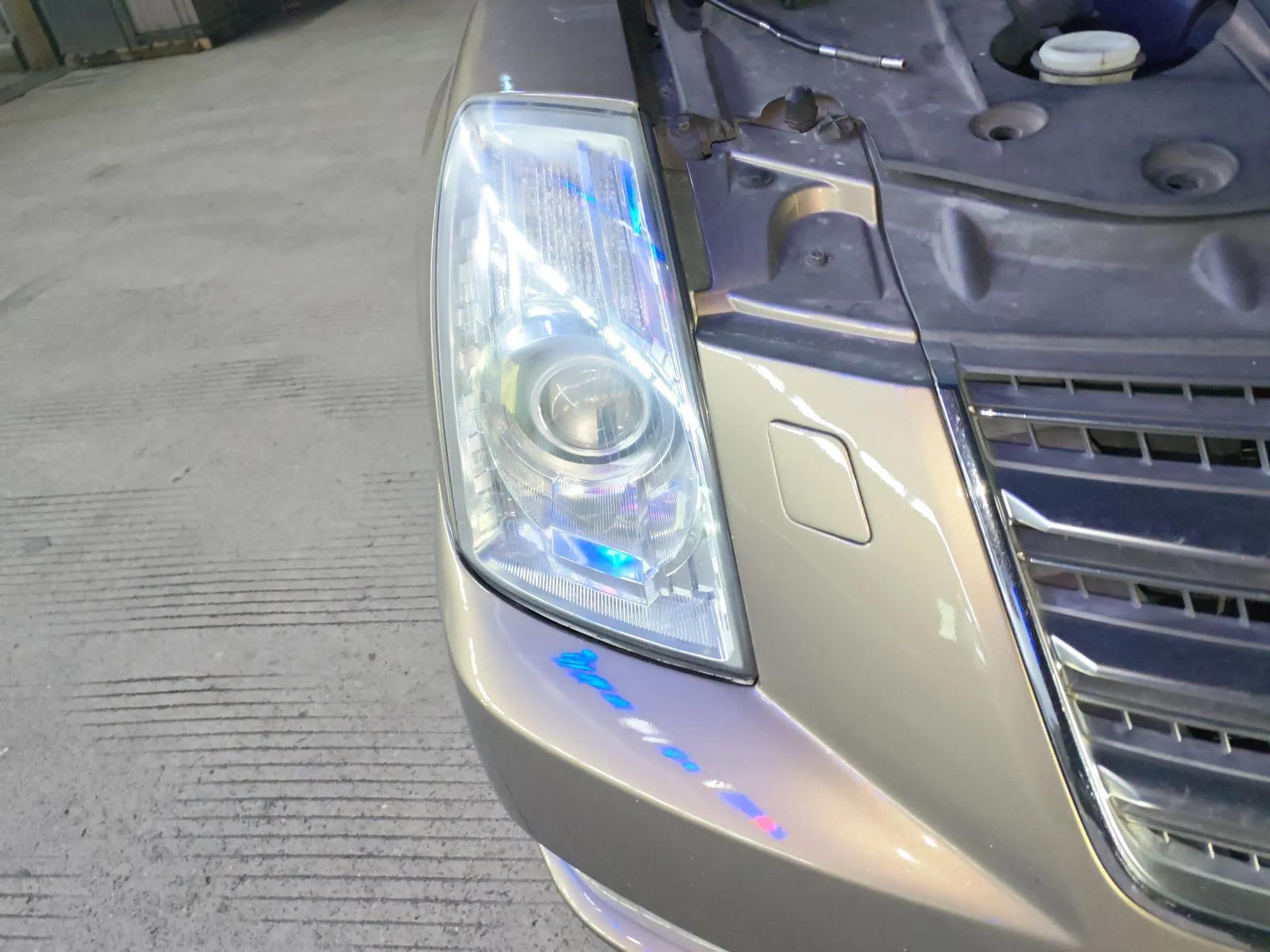 Cadillac SLS Seville 2011 2.0T Luxury Edition — миниатюра 7