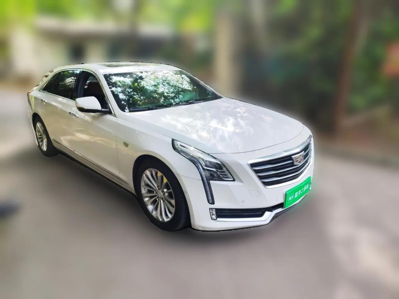 Cadillac CT6 PLUG-IN 2017 30E Premier Edition — миниатюра 3