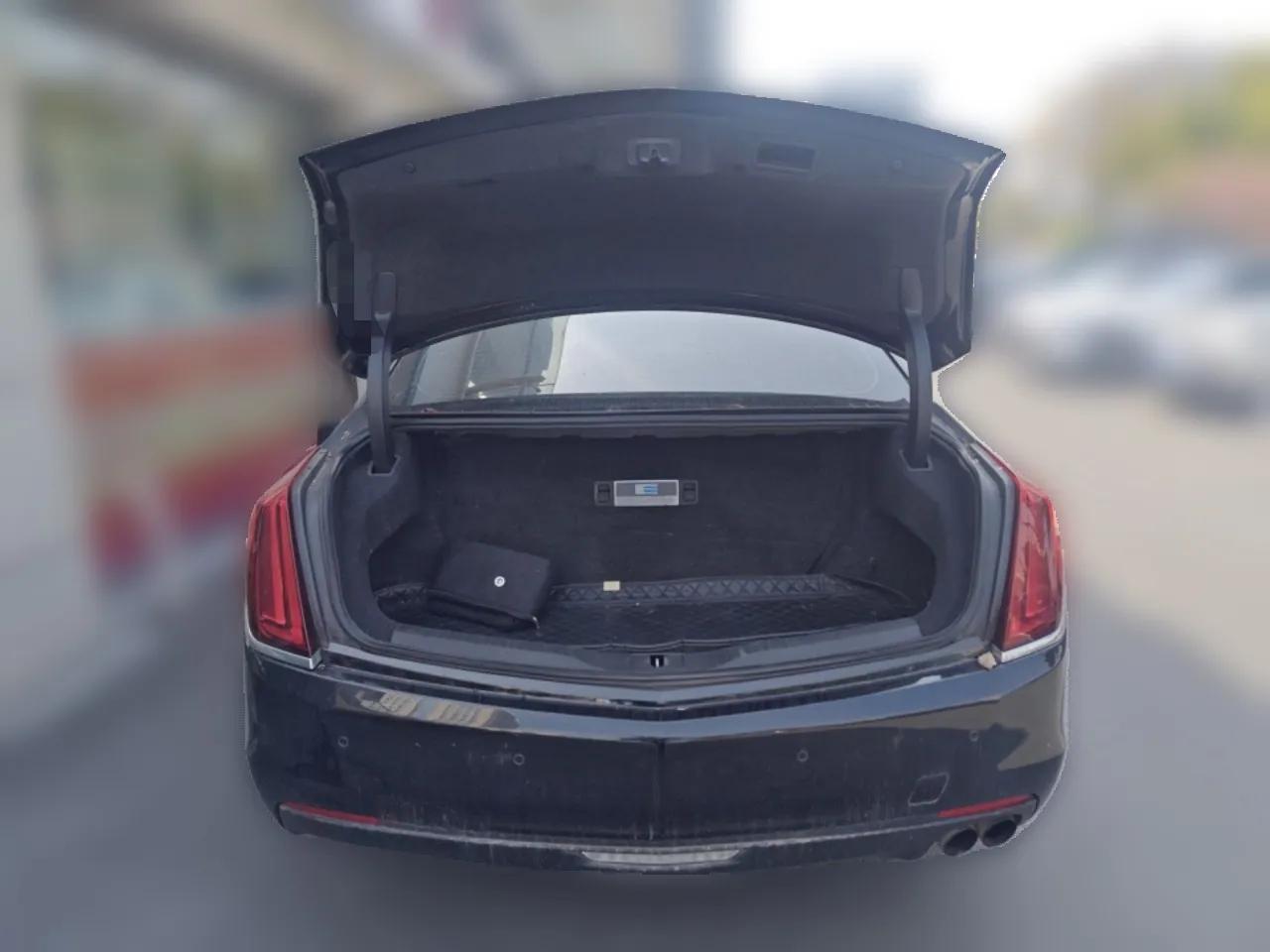 Cadillac CT6 PLUG-IN 2017 30E Elite Version — миниатюра 20
