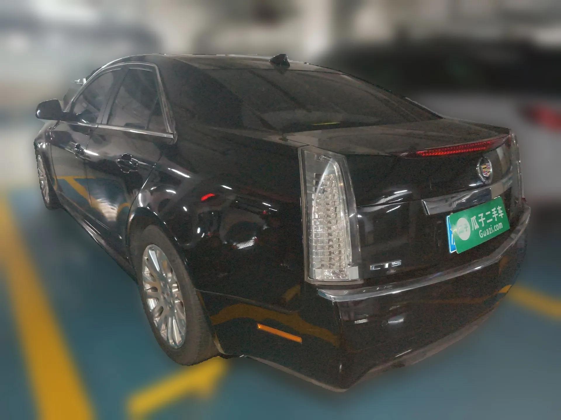 Cadillac CTS 2012 3.0L Luxury Sport Edition — миниатюра 4