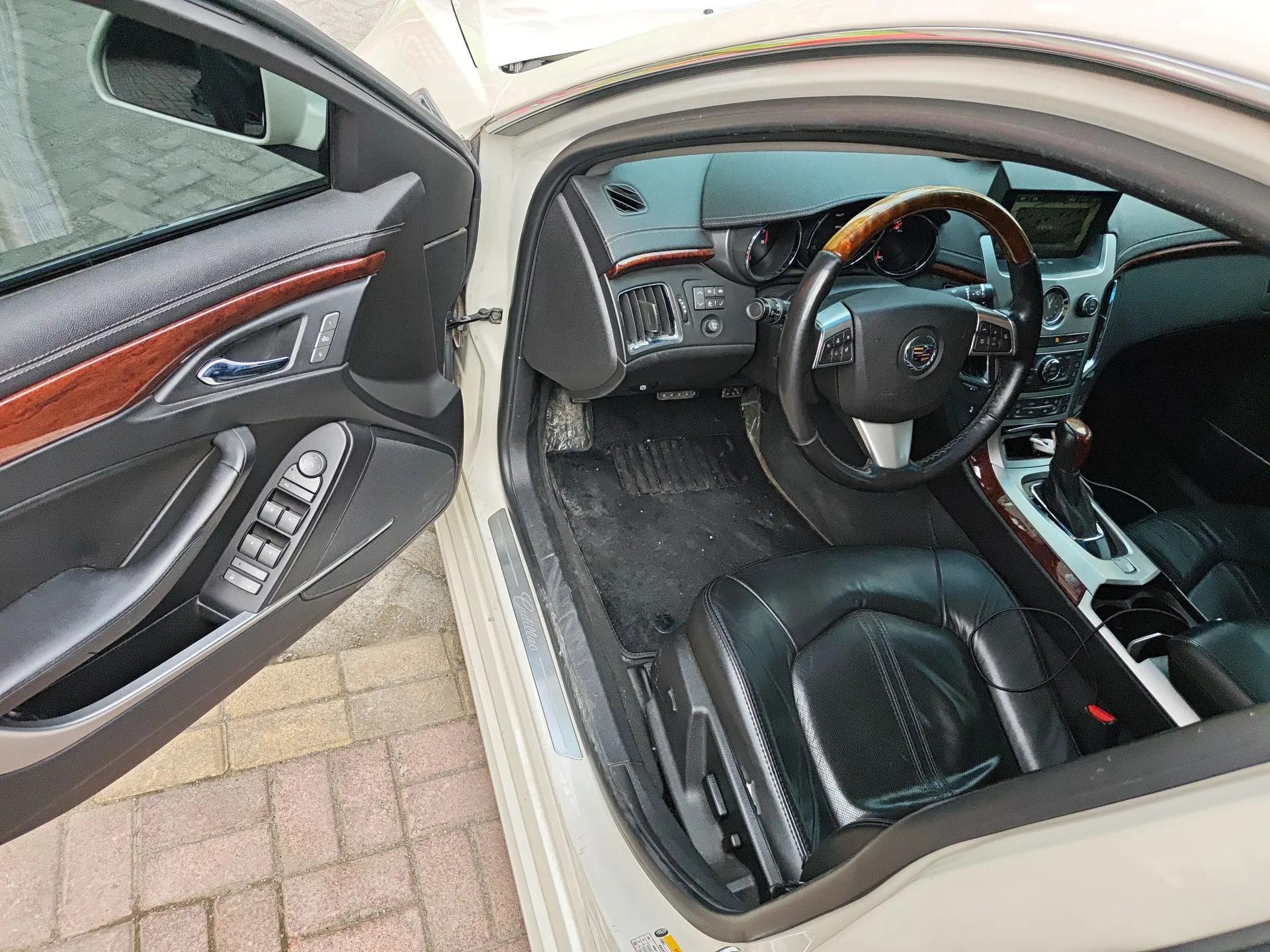 Cadillac CTS 2010 3.0 Luxury Sport Edition — миниатюра 17