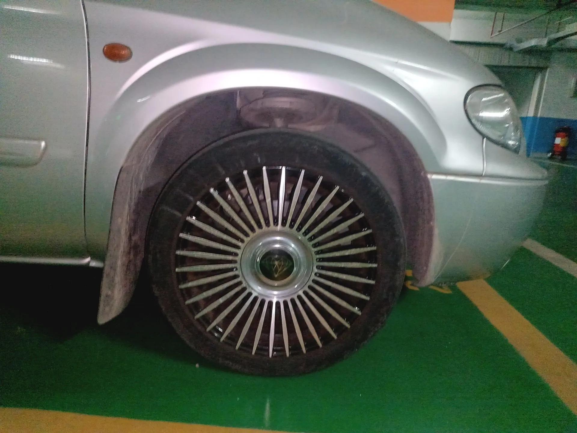 Chrysler Grand Voyager  — миниатюра 8