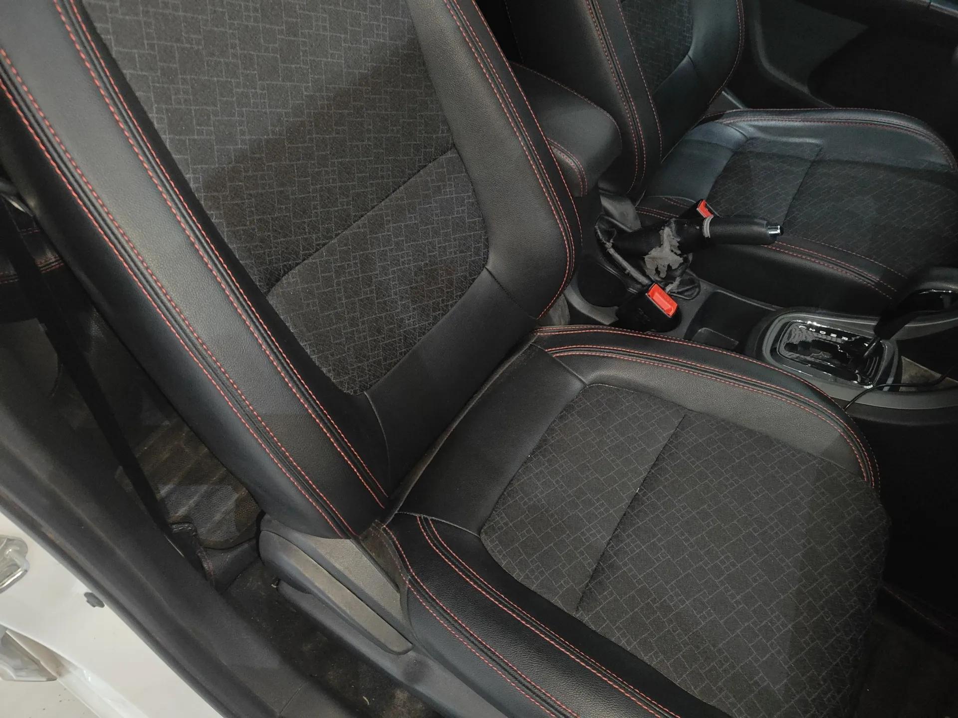 Cowin C3 2016 1.5L Automatic Hongzuan Edition — миниатюра 23
