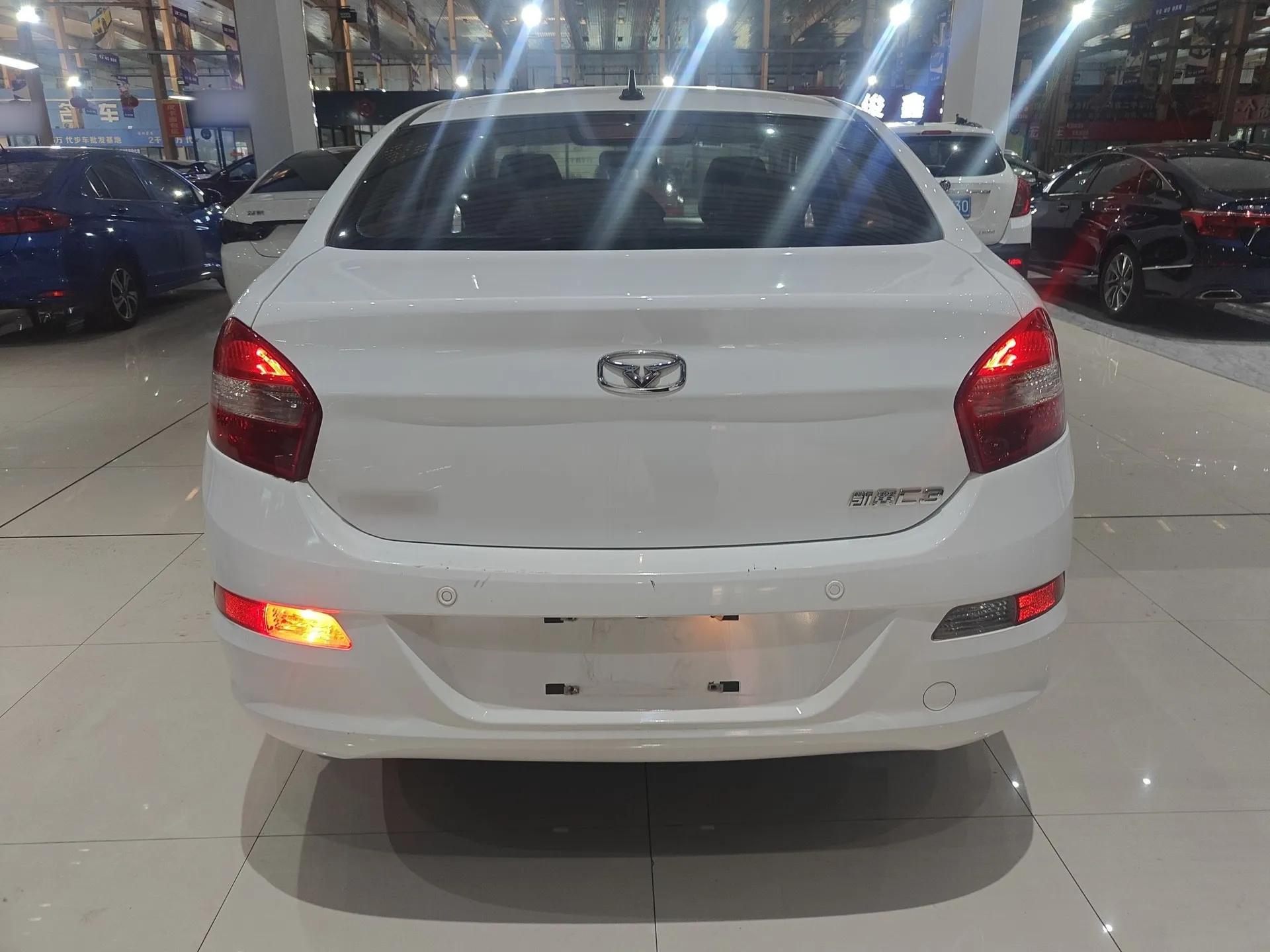 Cowin C3 2016 1.5L Automatic Hongzuan Edition — миниатюра 4