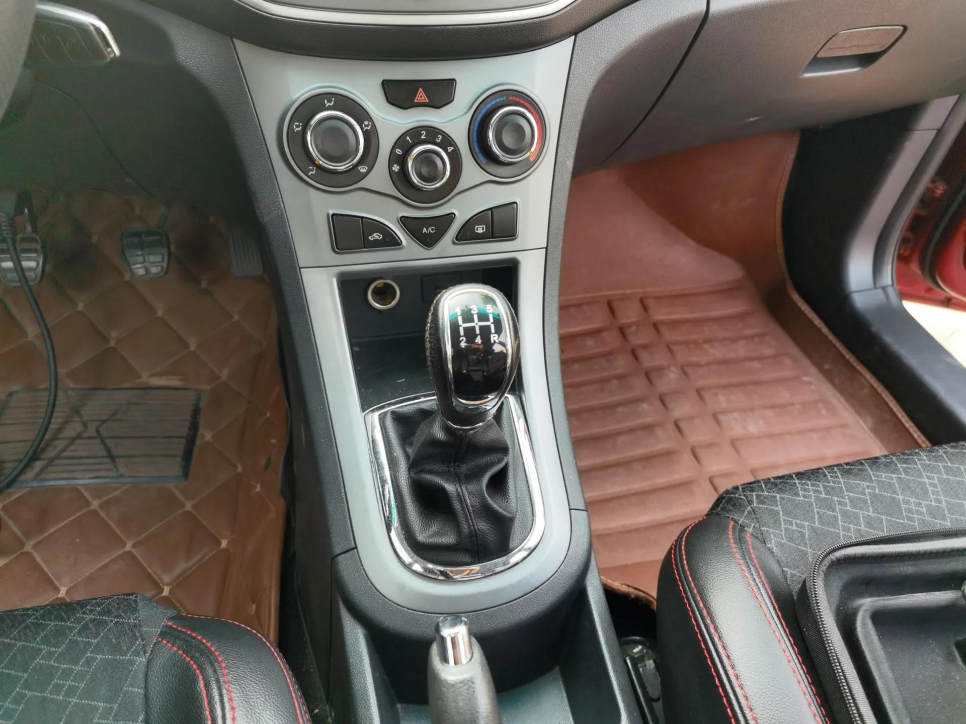 Cowin C3 2015 1.5L Manual Gold Diamond Edition — миниатюра 16
