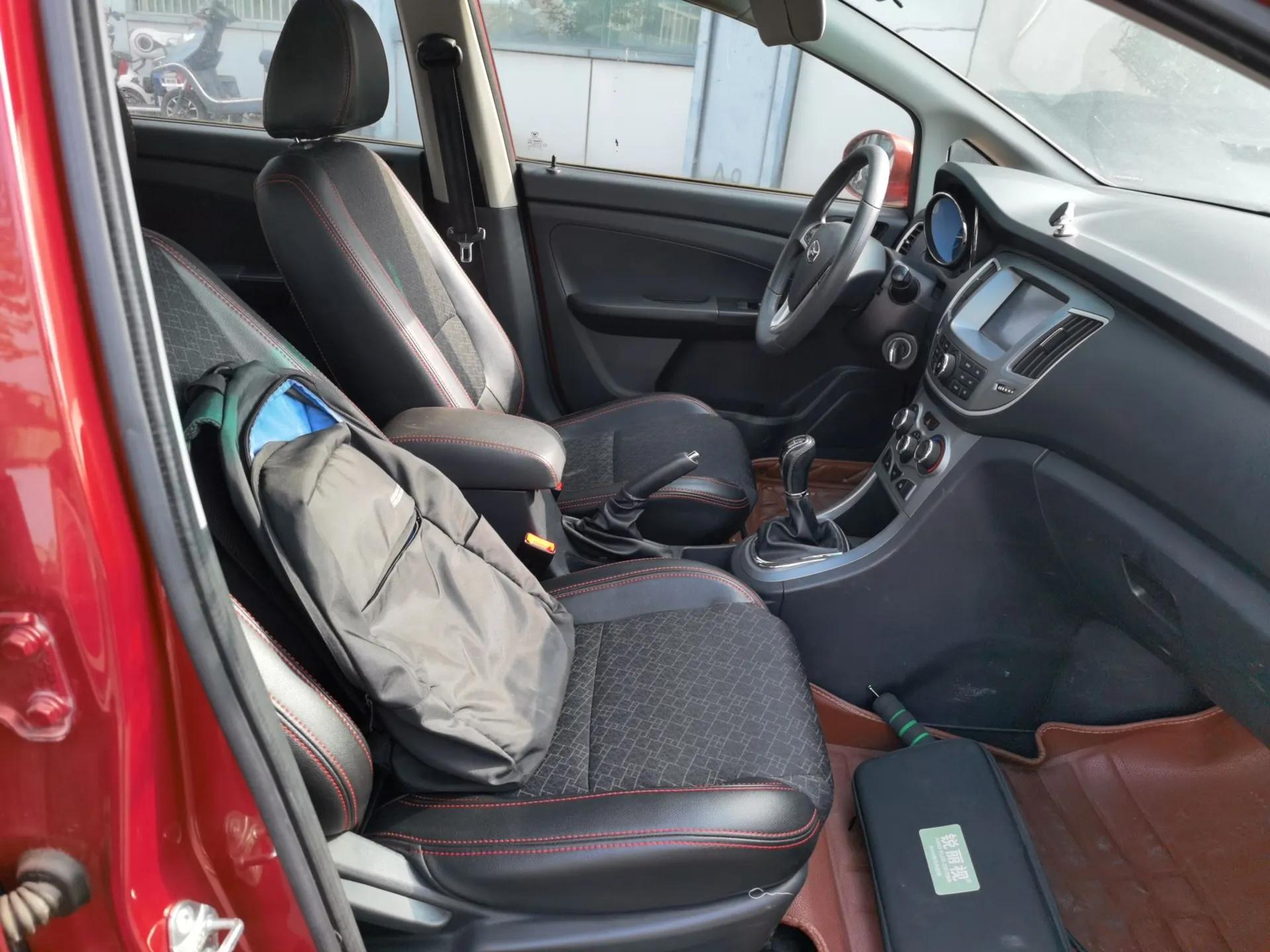 Cowin C3 2015 1.5L Manual Gold Diamond Edition — миниатюра 23