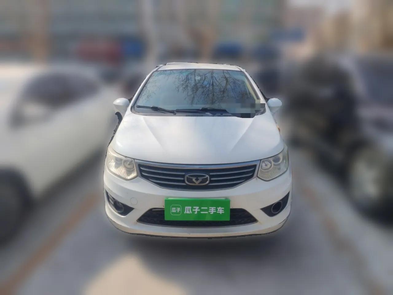 Cowin C3 2015 1.5L Manual Gold Diamond Edition — миниатюра 2