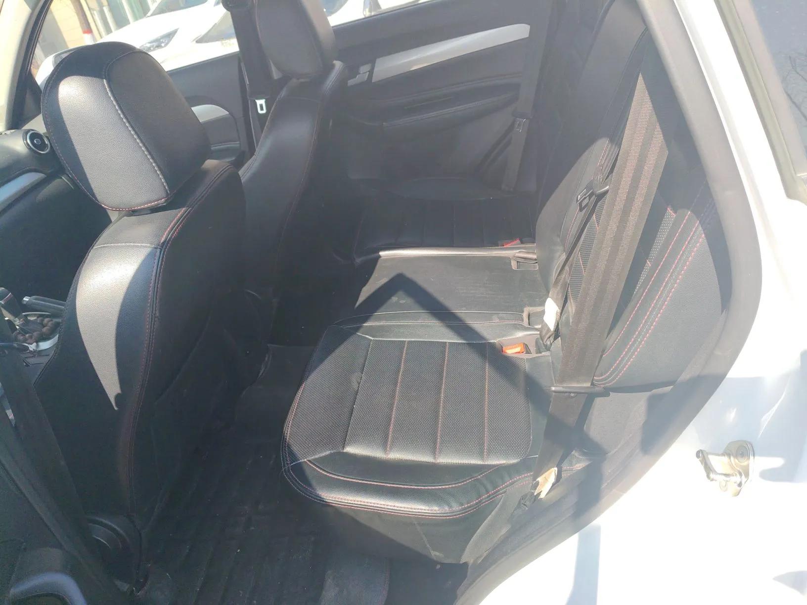 Cowin X3 2016 1.6L CVT Enthusiast Edition — миниатюра 18