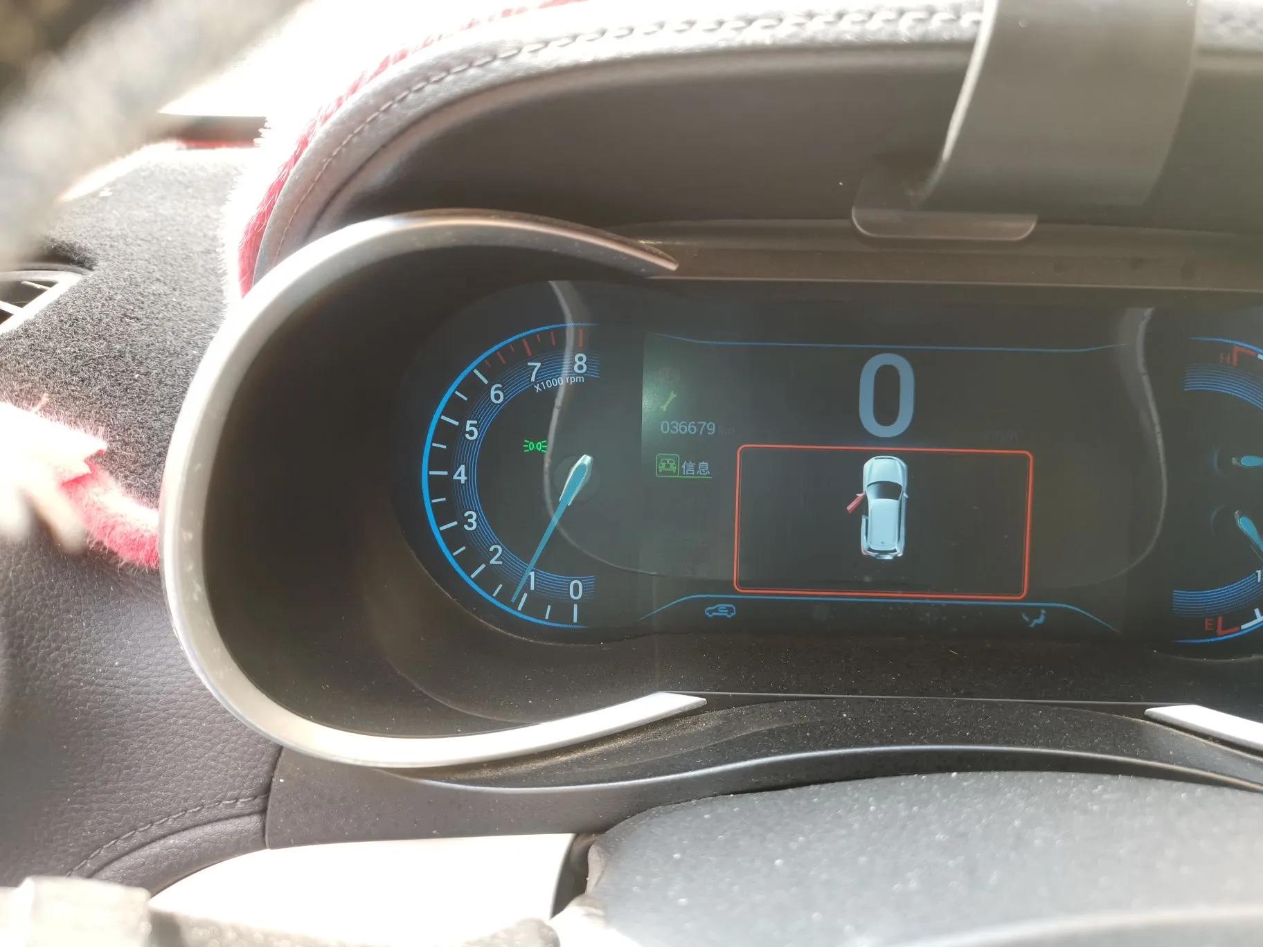 Cowin X3 2016 1.6L Manual Enthusiast Edition — миниатюра 13