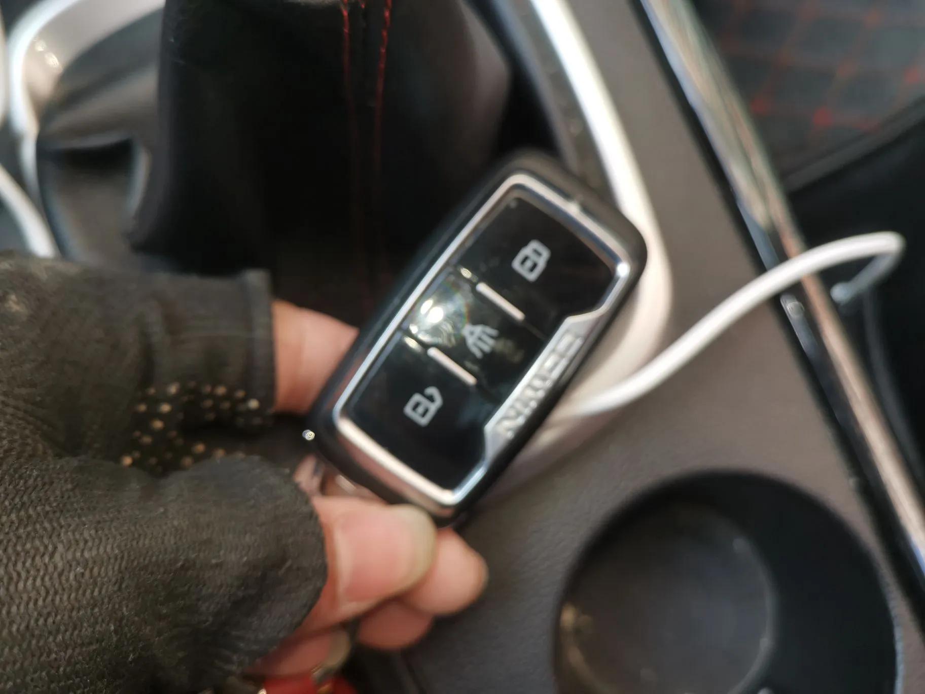 Cowin X3 2016 1.6L Manual Enthusiast Edition — миниатюра 9