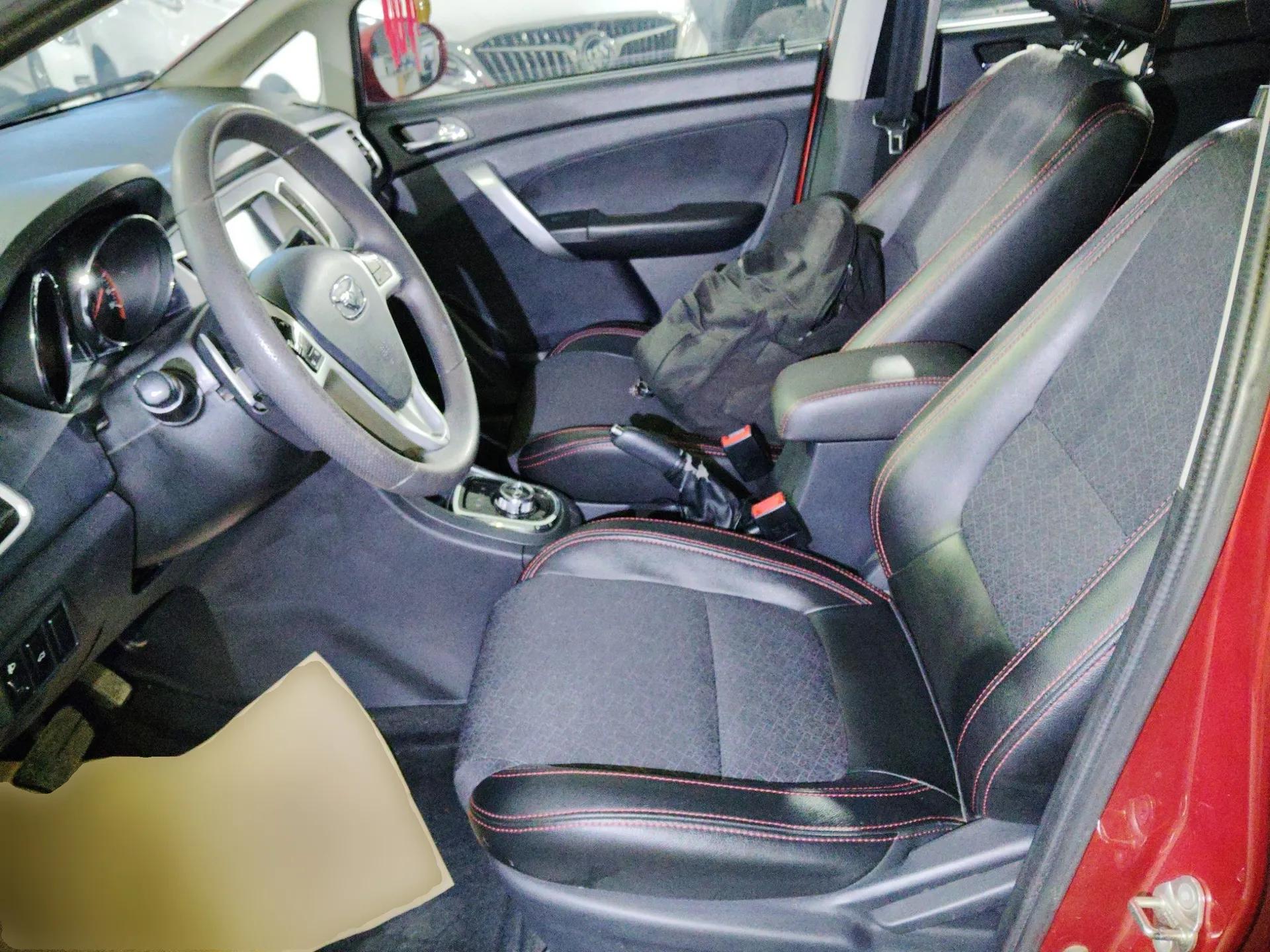 Cowin C3R 2015 1.5L AMT Gold Diamond Edition — миниатюра 18
