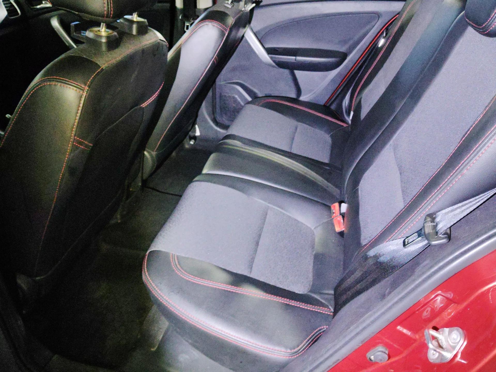 Cowin C3R 2015 1.5L AMT Gold Diamond Edition — миниатюра 20