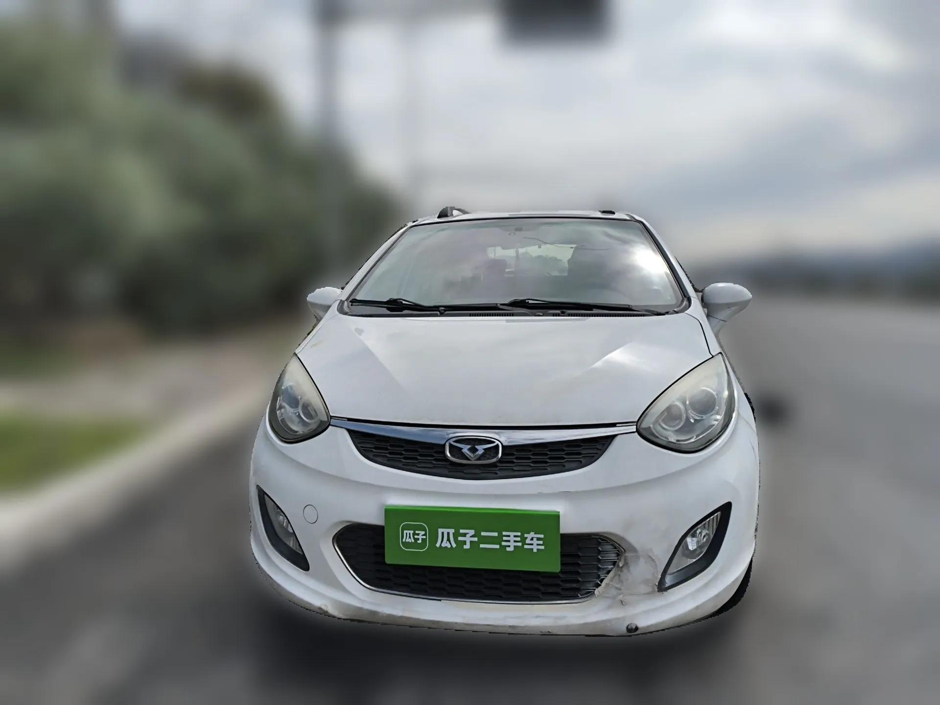 Cowin C3R 2015 1.5L Manual Yellow Diamond Edition — миниатюра 2