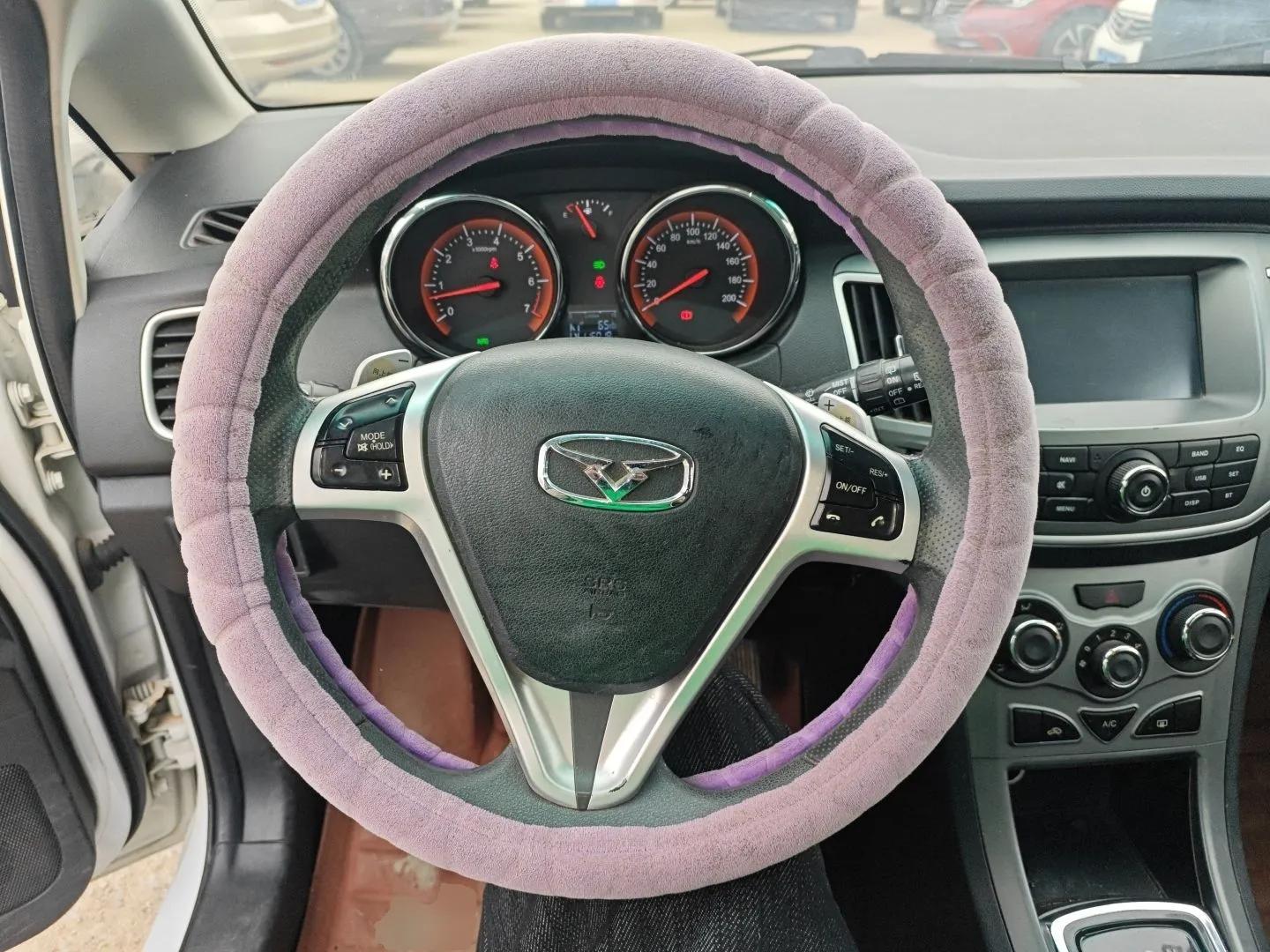 Cowin C3R 2015 1.5L AMT Gold Diamond Edition — миниатюра 14