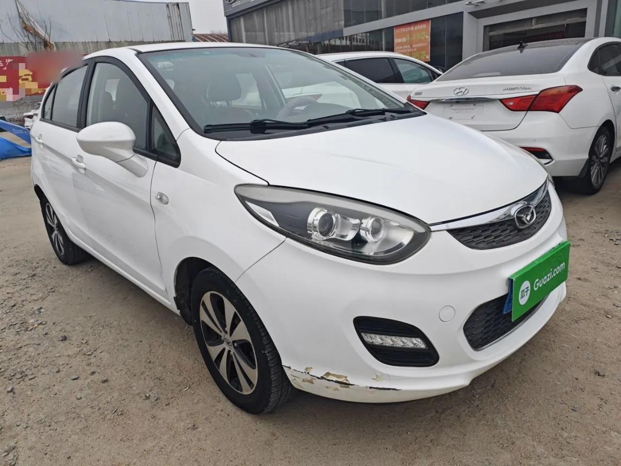 Cowin C3R 2015 1.5L AMT Gold Diamond Edition — миниатюра 3