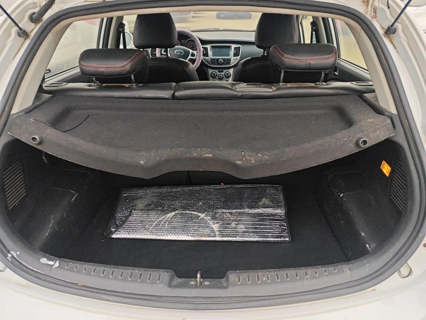 Cowin C3R 2015 1.5L AMT Gold Diamond Edition — миниатюра 22