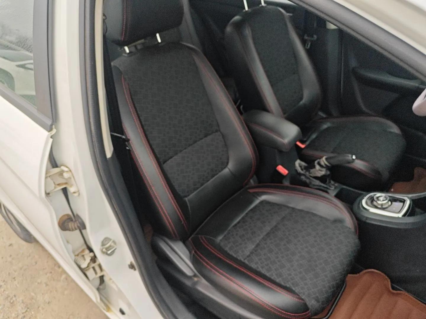 Cowin C3R 2015 1.5L AMT Gold Diamond Edition — миниатюра 23