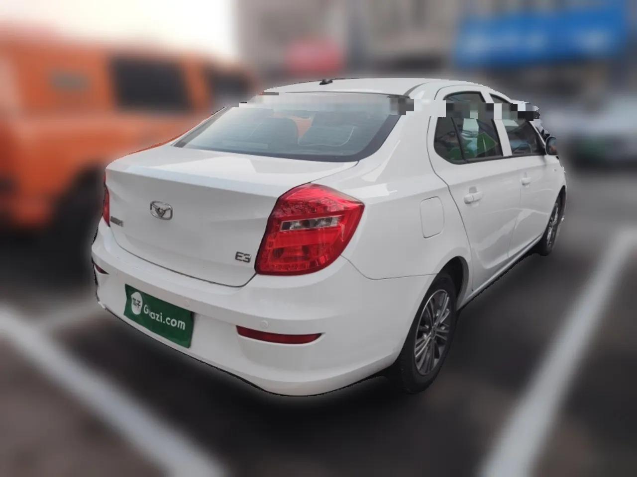 Cowin E3 2018 1.5L Manual Luxury Model — миниатюра 6