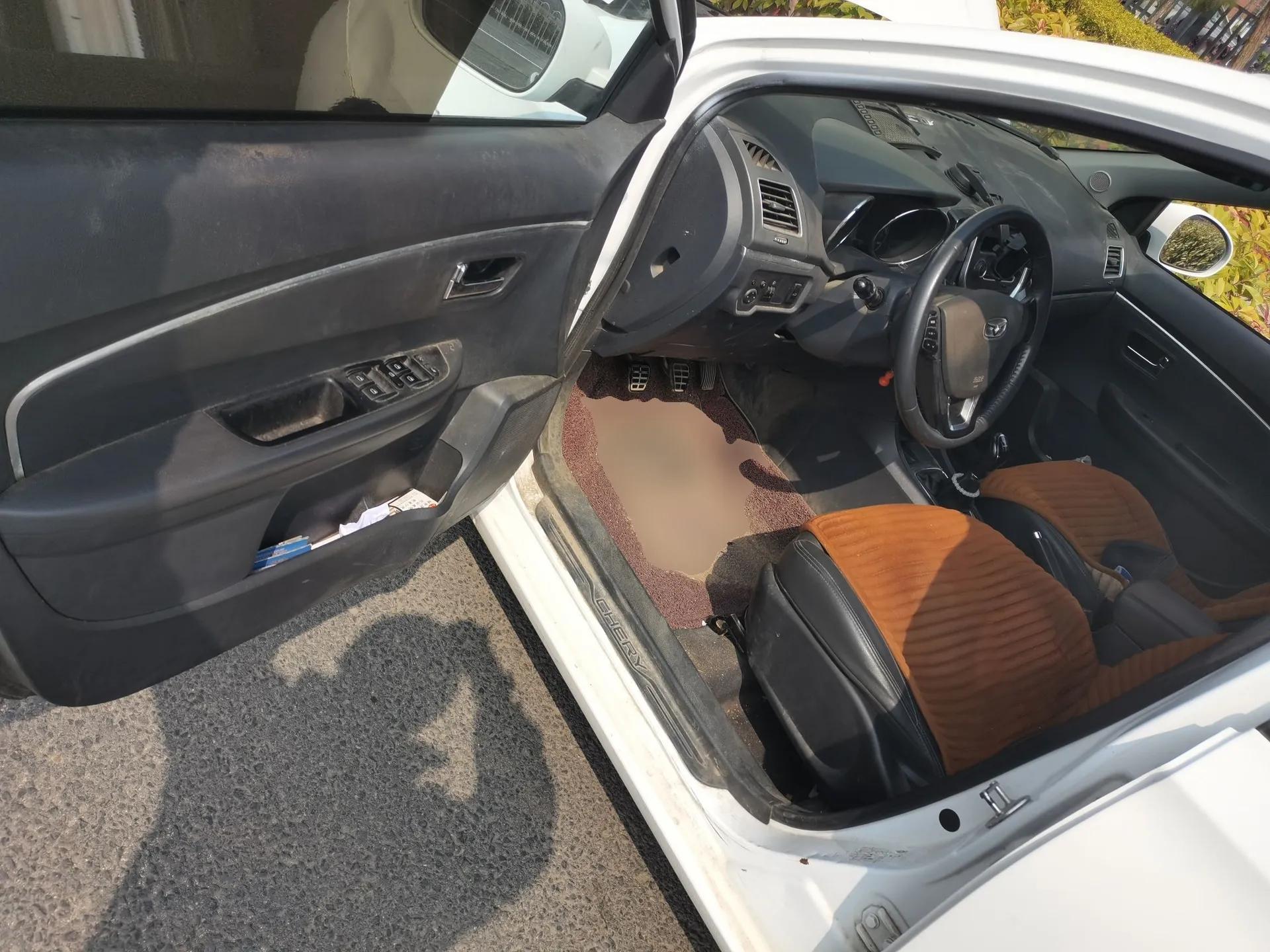 Cowin E3 2018 1.5L Manual Luxury Model — миниатюра 17