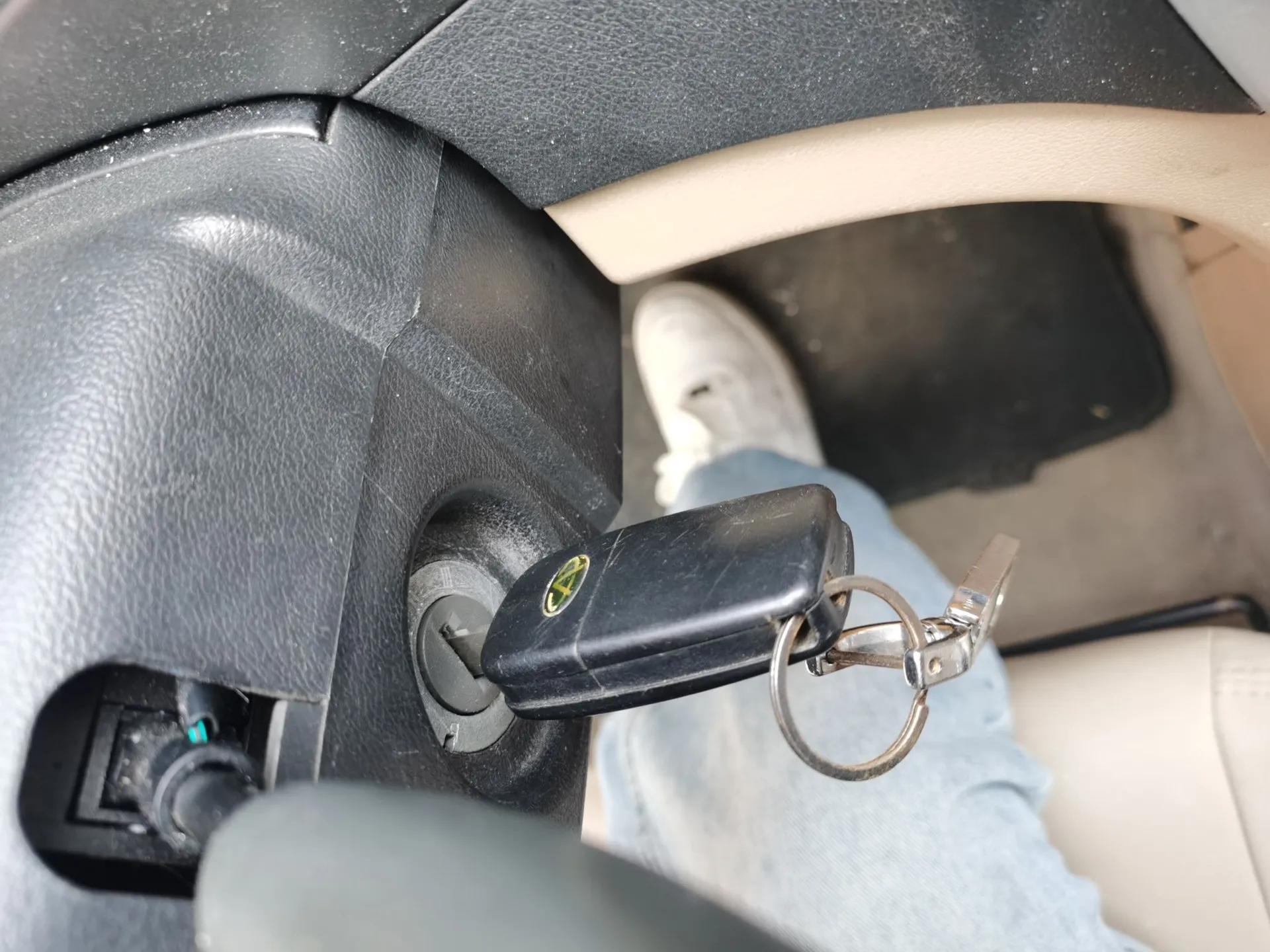 Karry K50 2015 1.5L Manual Luxury Model — миниатюра 9