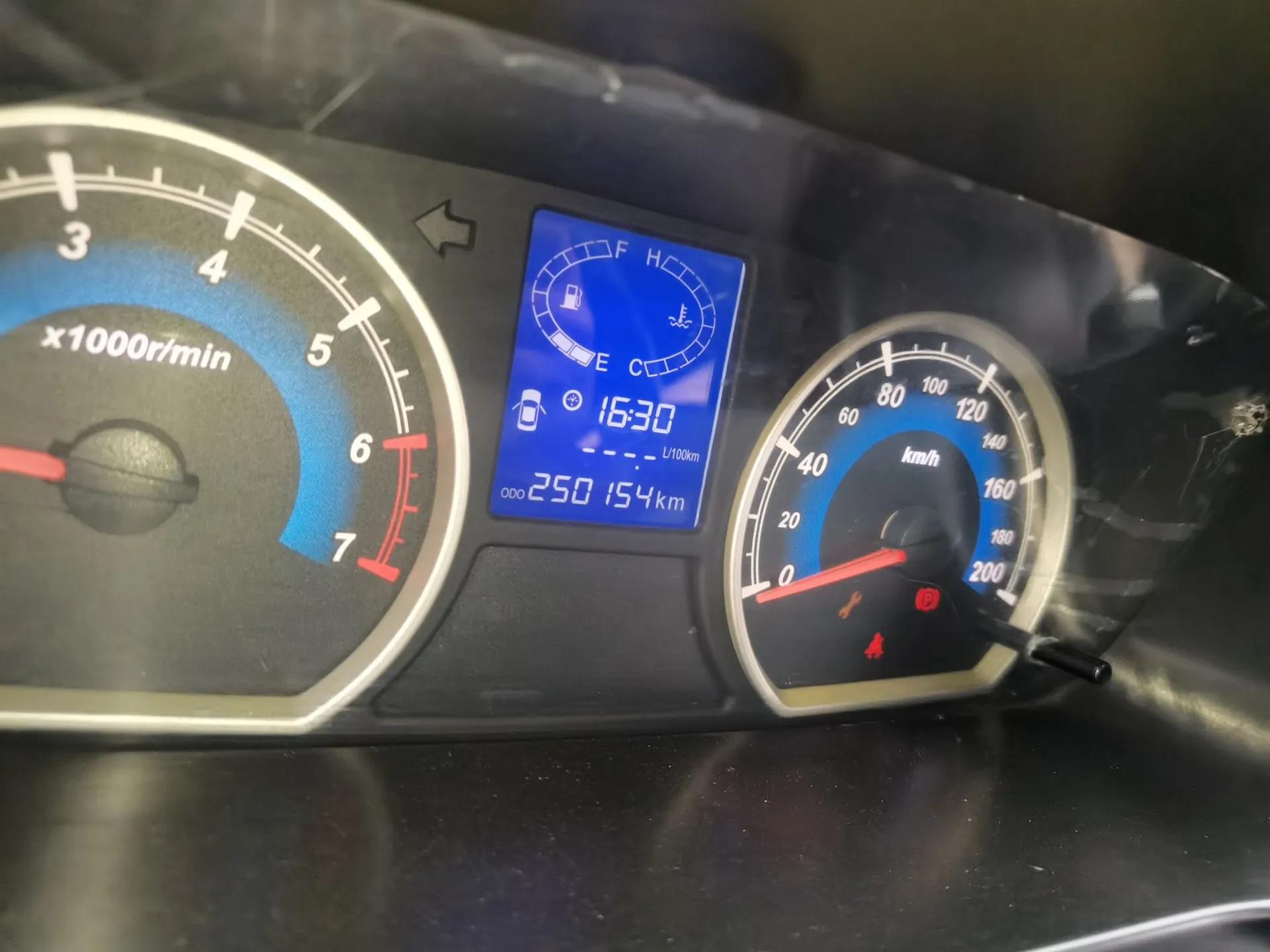 Karry K50 2016 K50S 1.5L Manual Comfort Model — миниатюра 13