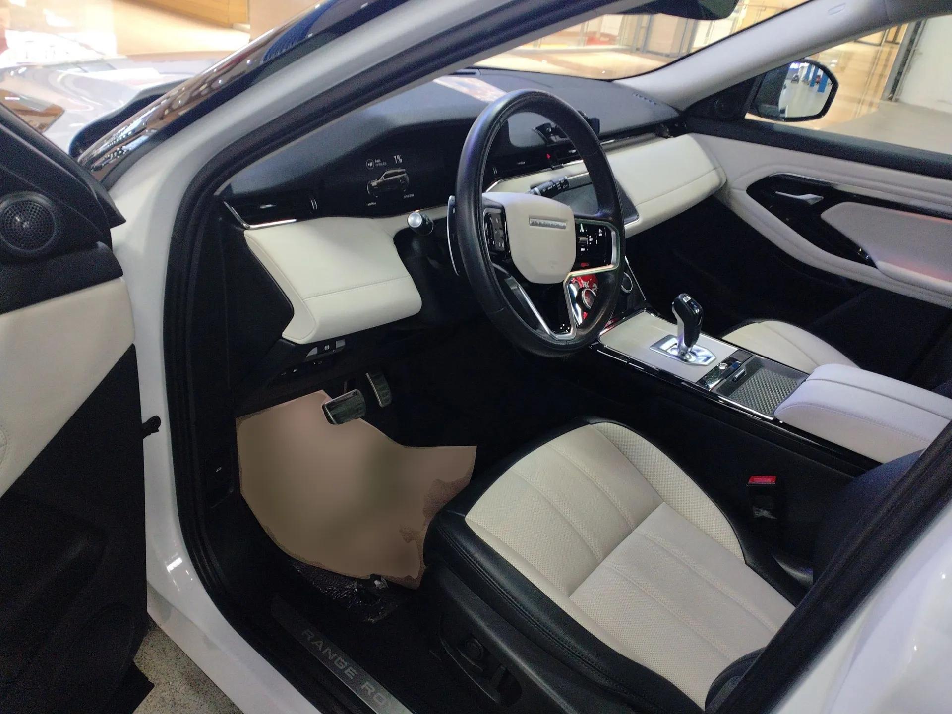 Land Rover Range Evoque New Energy 2023 Aurora L P300e Plug-in Hybrid Electric Version — миниатюра 19
